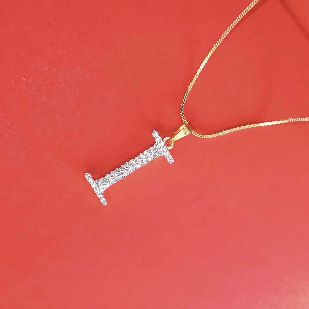 Nimoraa I Initial Gold Plated Pendant Chain