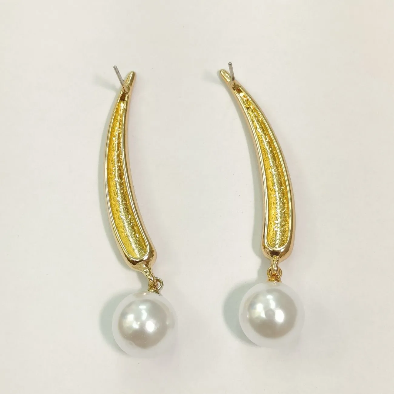 Nimoraa Pearl Drop Mirchi Earrings