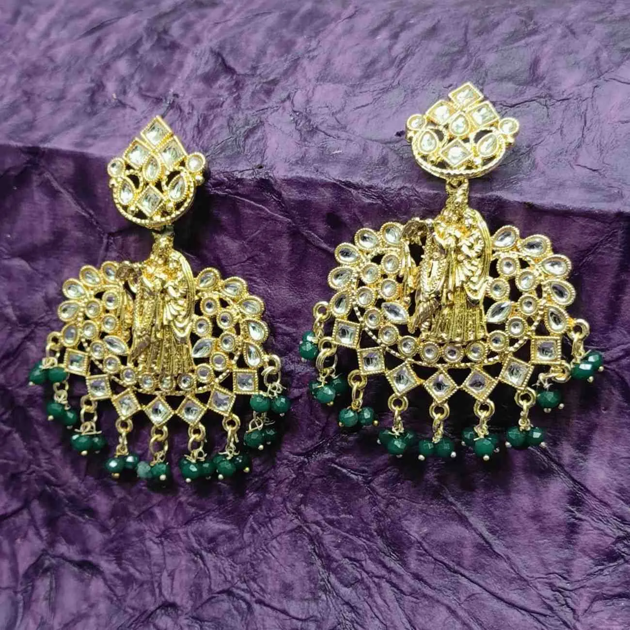 Nimoraa Vrindavan Mayur Chandbali