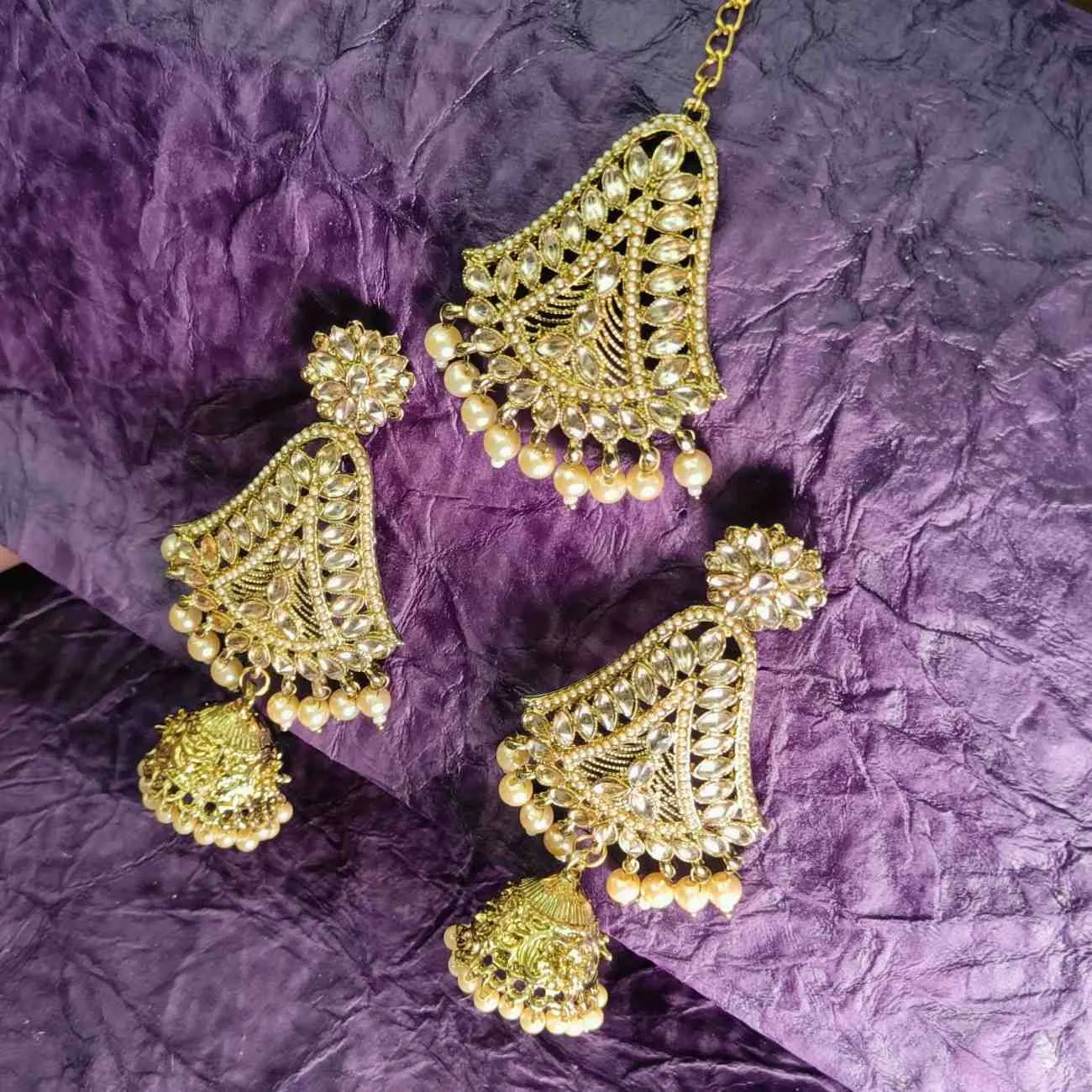 Nimoraa Noor Mahal Jhumka Maang Tikka Set