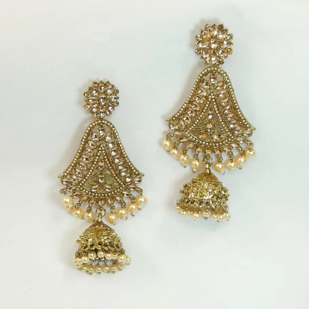 Nimoraa Noor Mahal Jhumka Maang Tikka Set