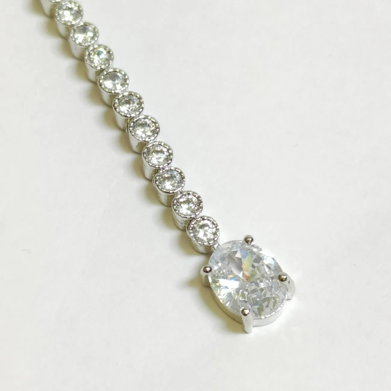 Nimoraa Diamond Solitaire Maangtikka