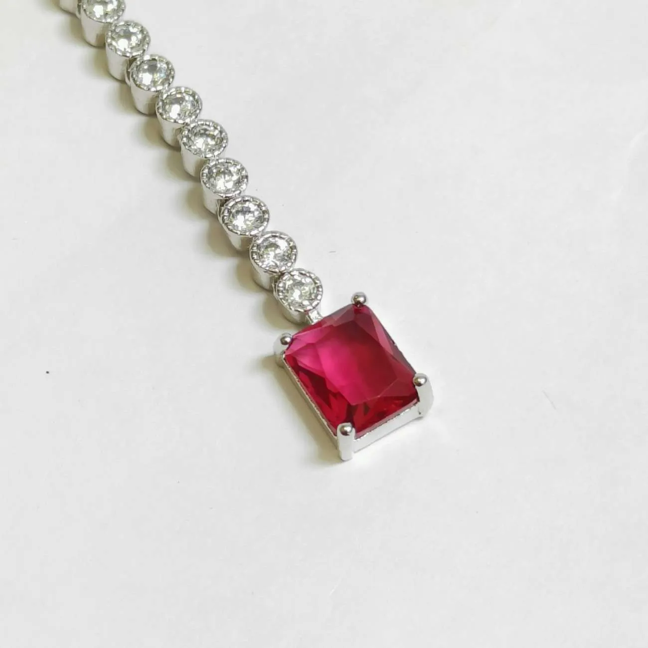 Nimoraa Ruby Tennis Maangtikka