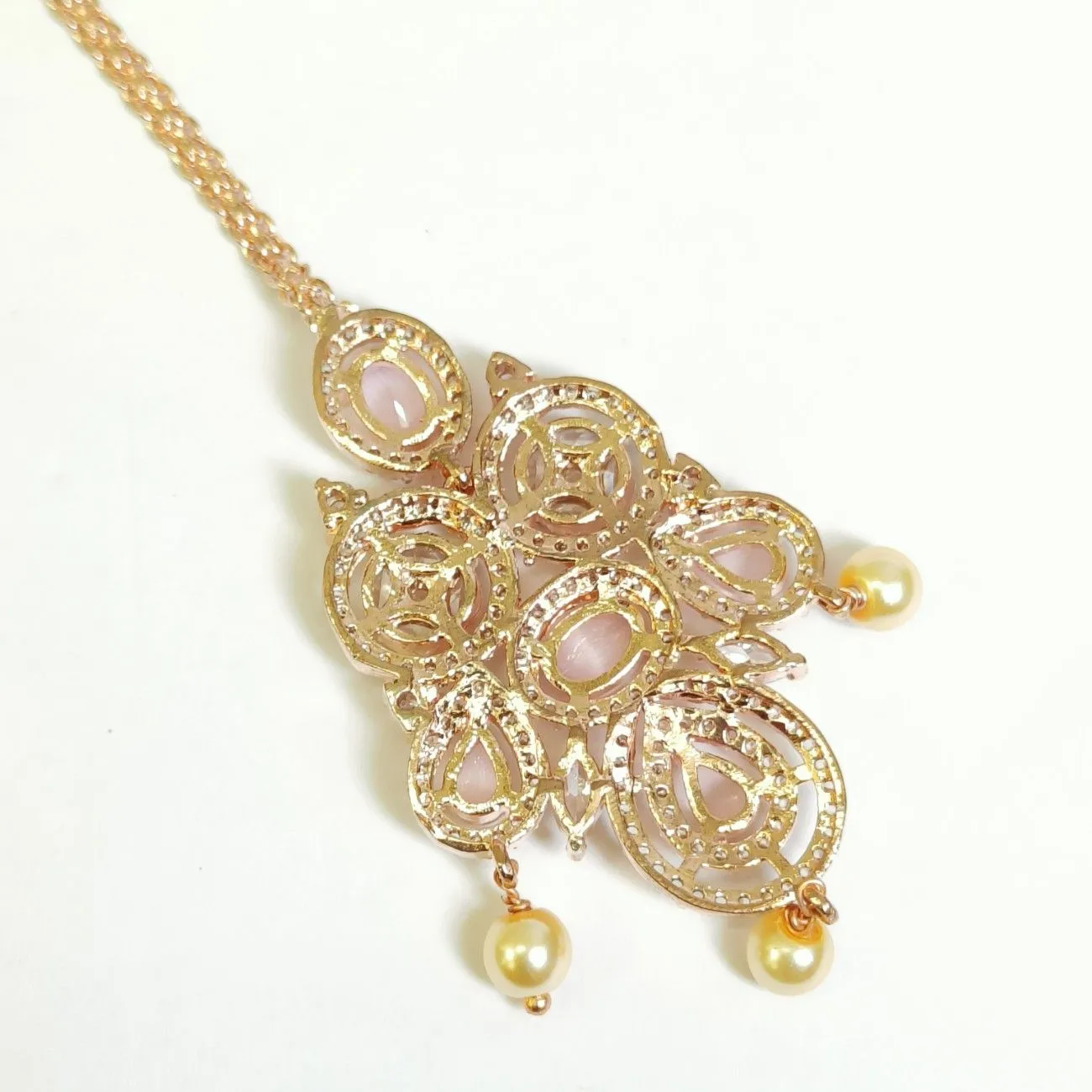 Nimoraa Blush Pearl Luxe Maangtikkaa