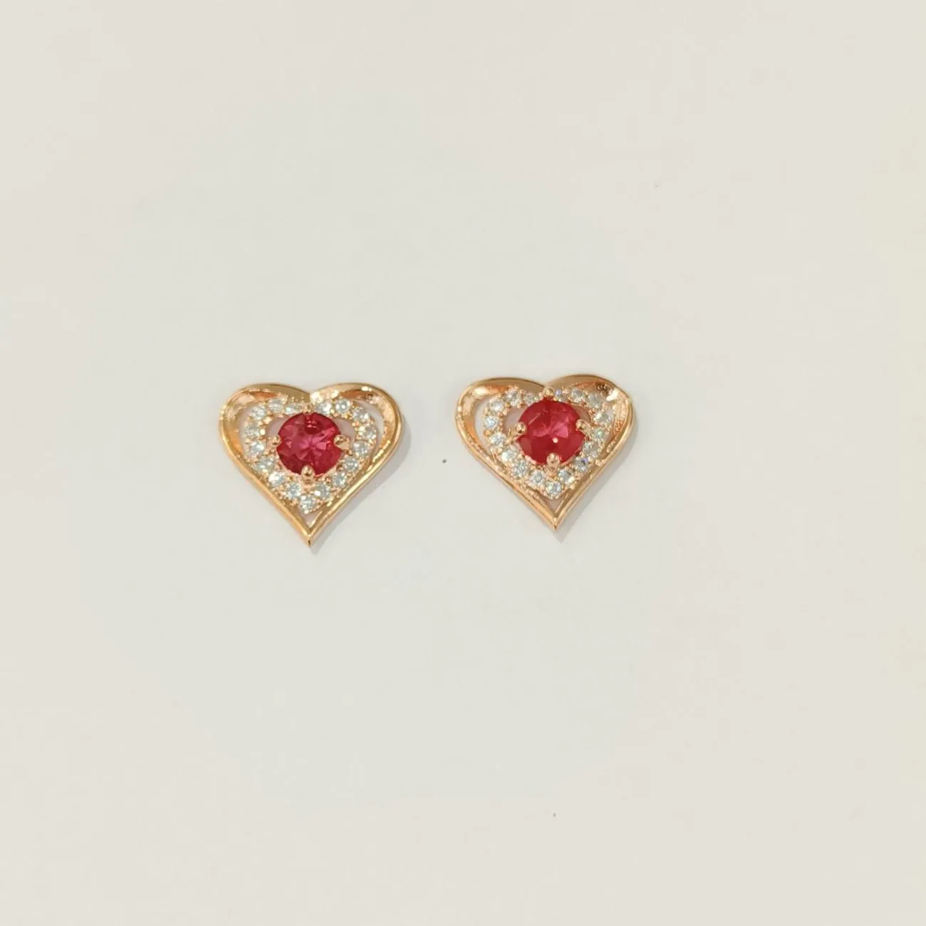Heart pendant with red solitaire rosegold chain set