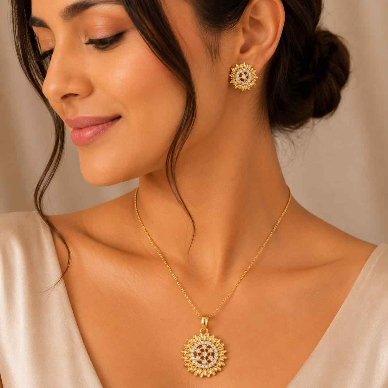 Surya Pushp Radiance Set