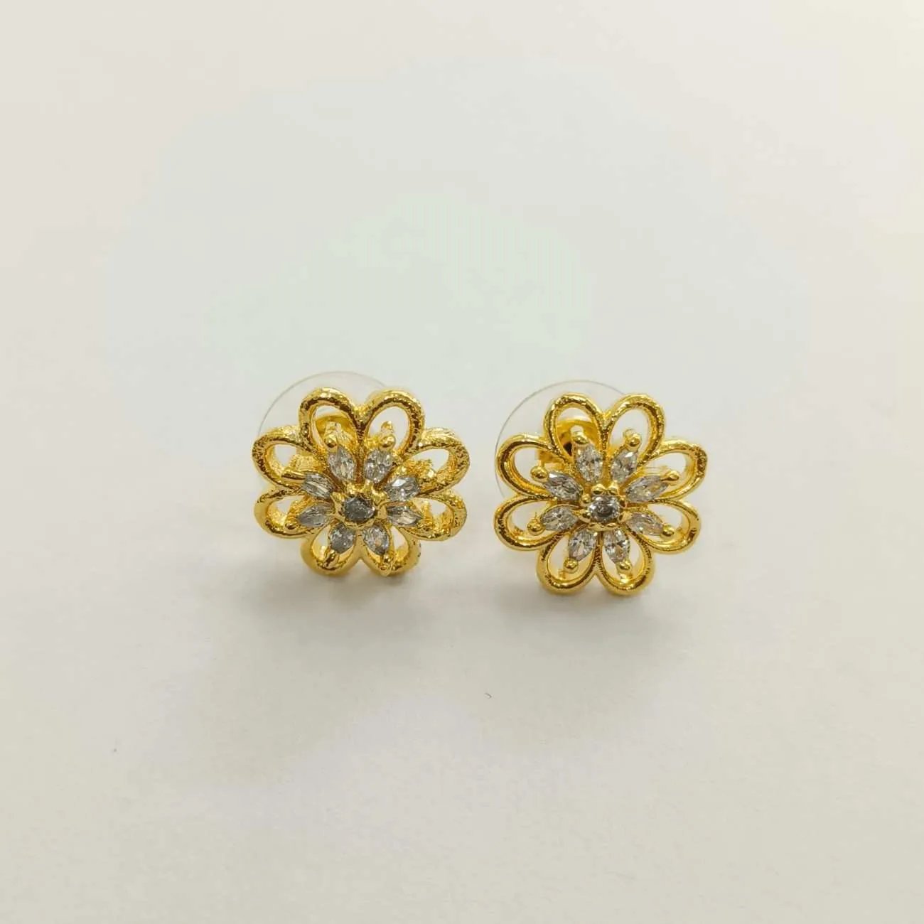The Sunflower Grace pendant set