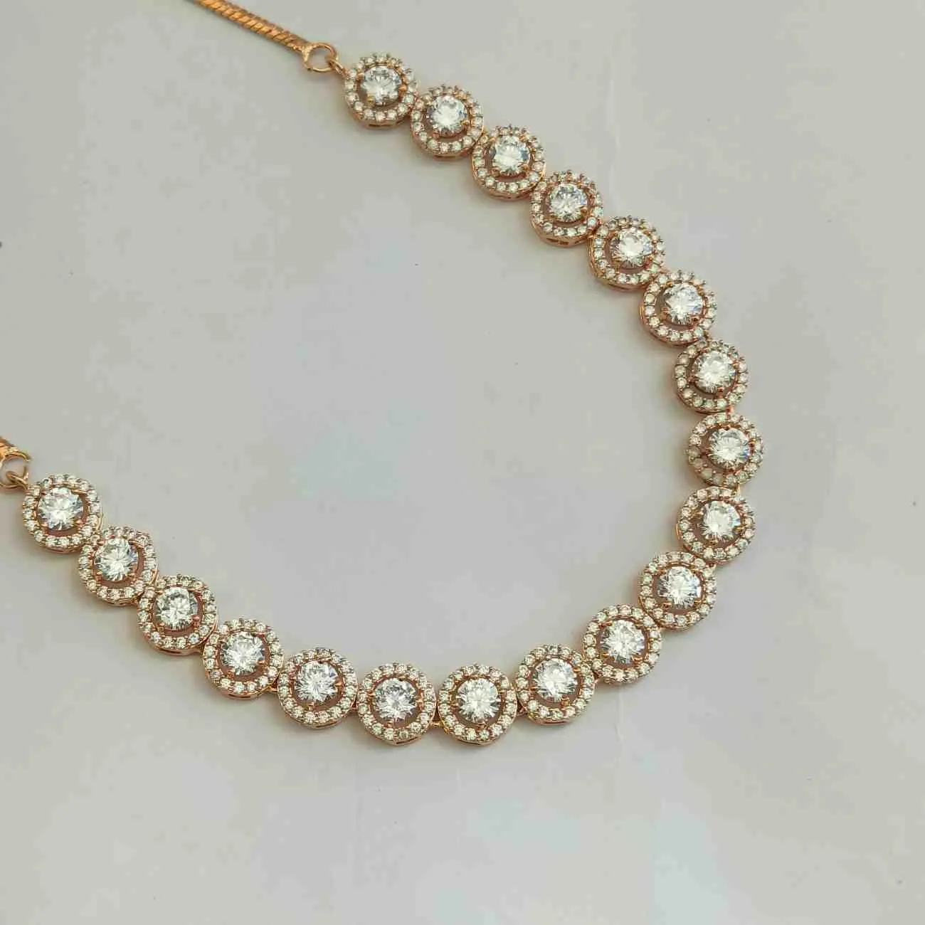 Nimoraa Moonlight Dazzle Halo Diamond Necklace Set