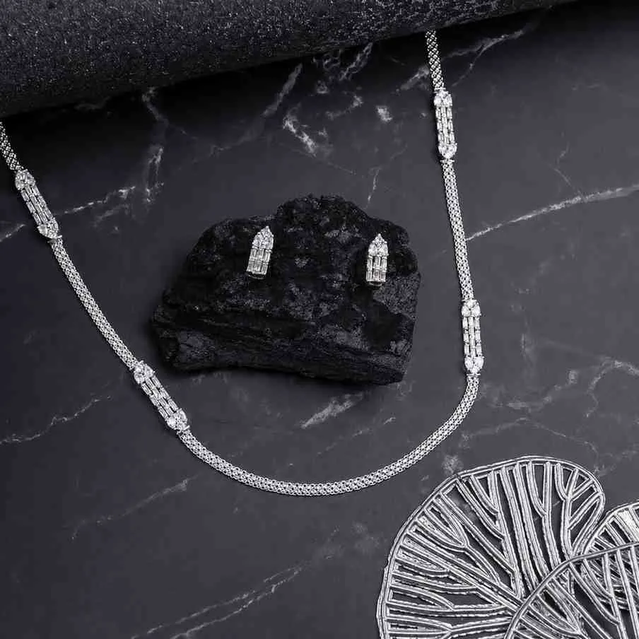 Nimoraa Classic Boho Silver Chain Set