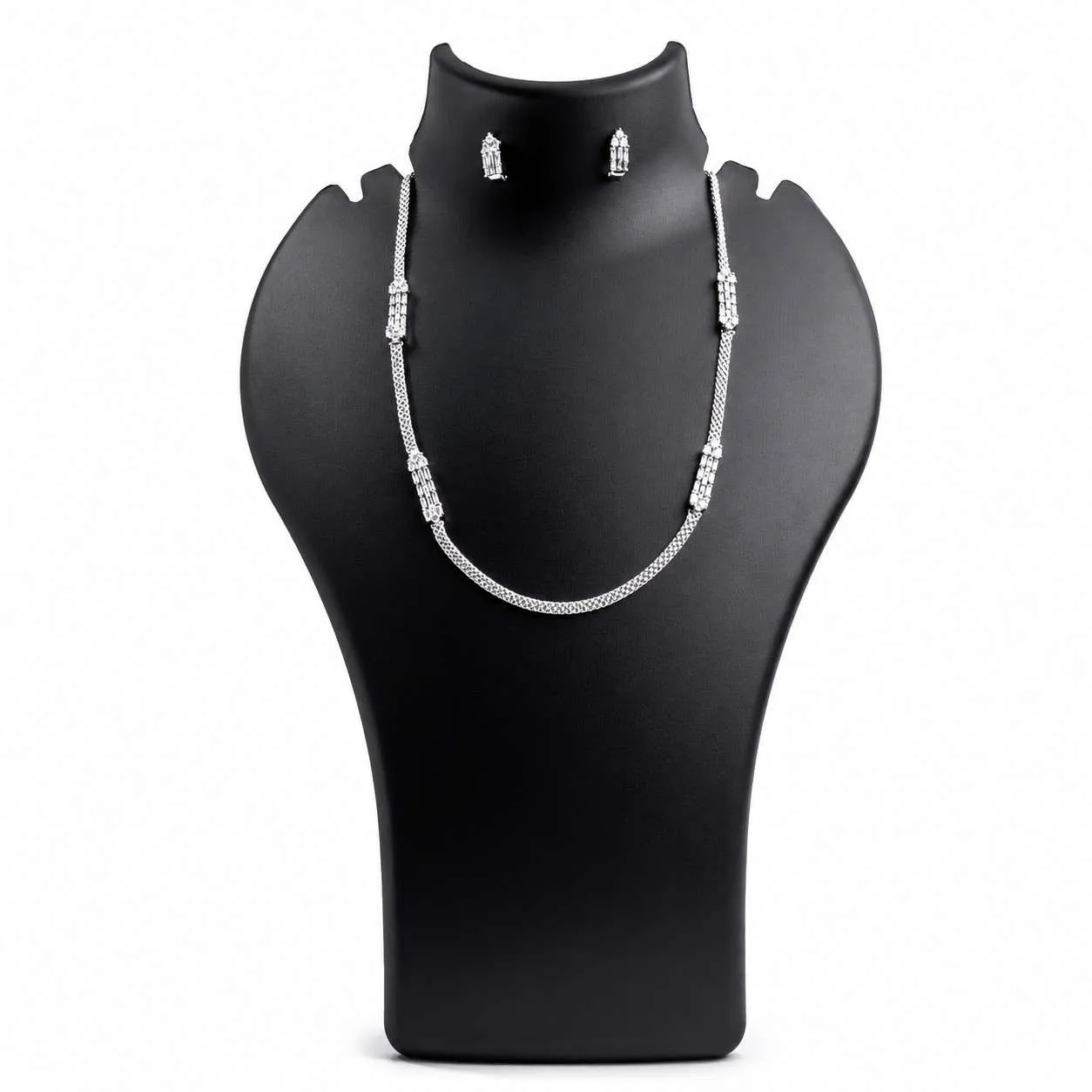 Nimoraa Classic Boho Silver Chain Set