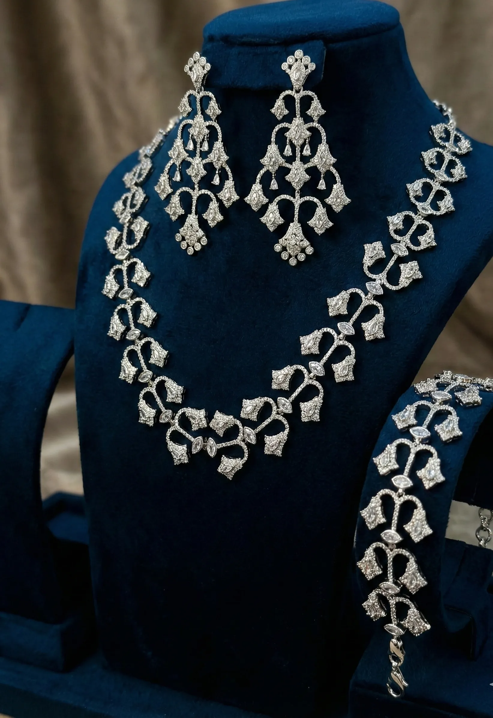 Royale Cascade Diamond Choker SetWith Chandelier Earrings and Bracelets