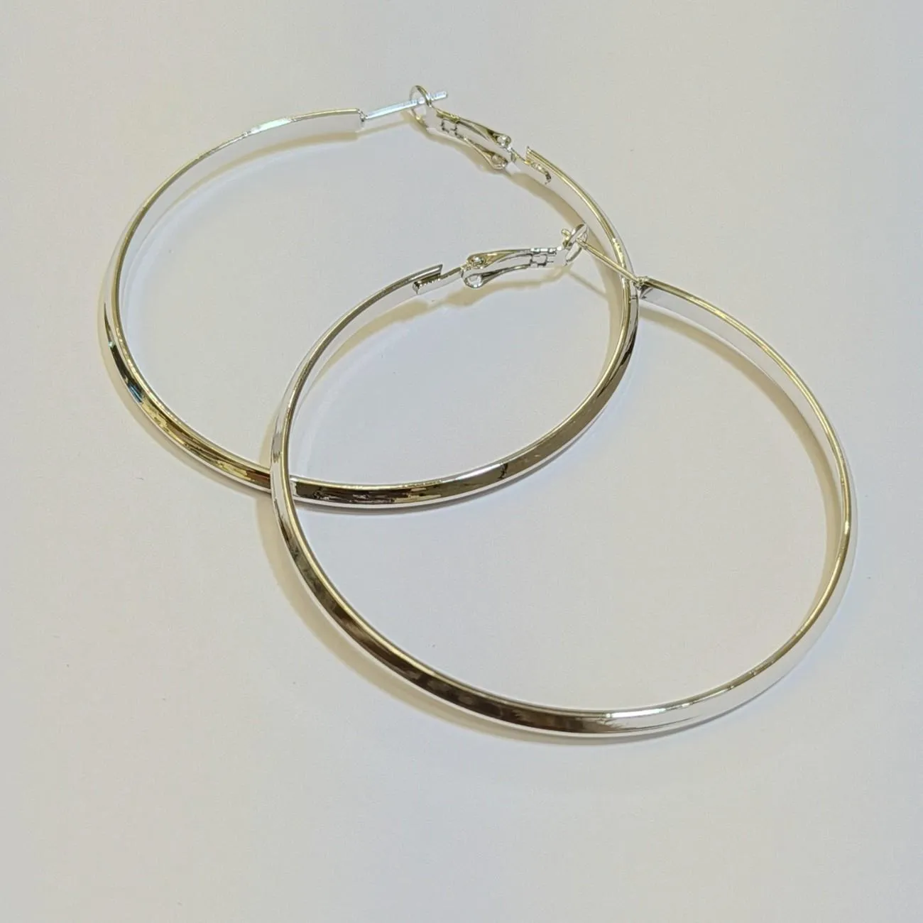 Aurora Classic Hoop Earrings – Silver Plated