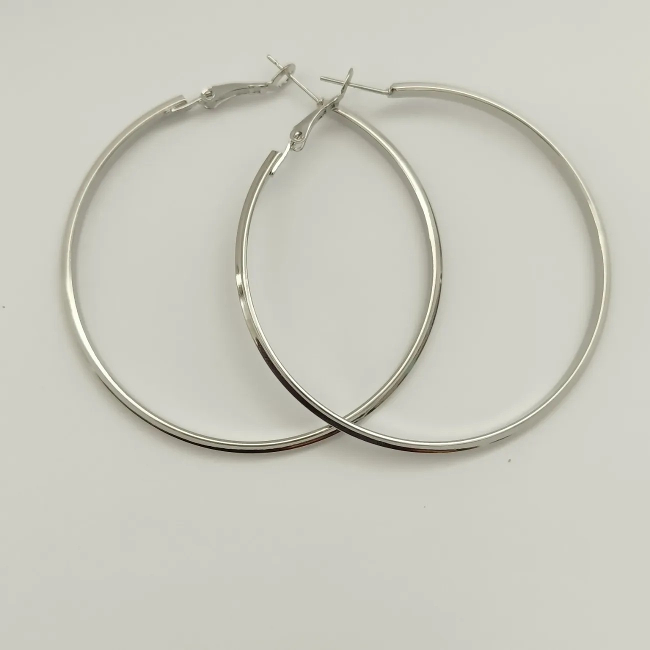Aurora Classic Hoop Earrings – Silver Plated