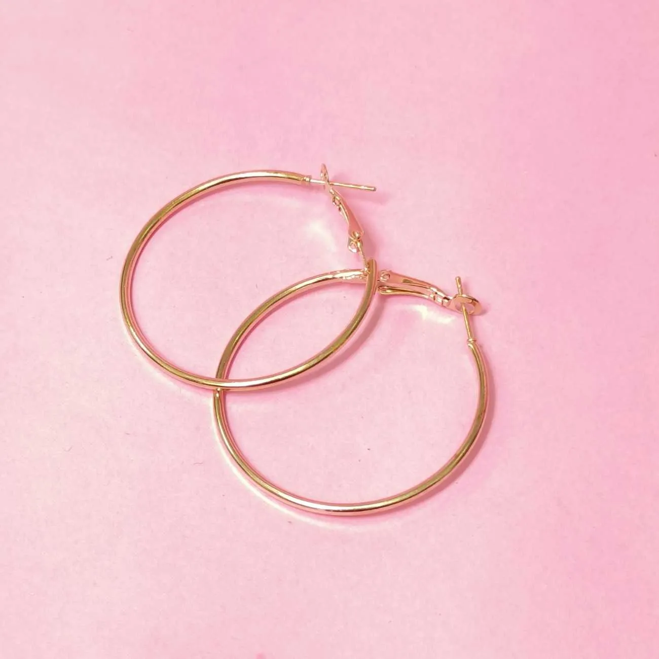 Luna Petite Gold Hoop Earrings