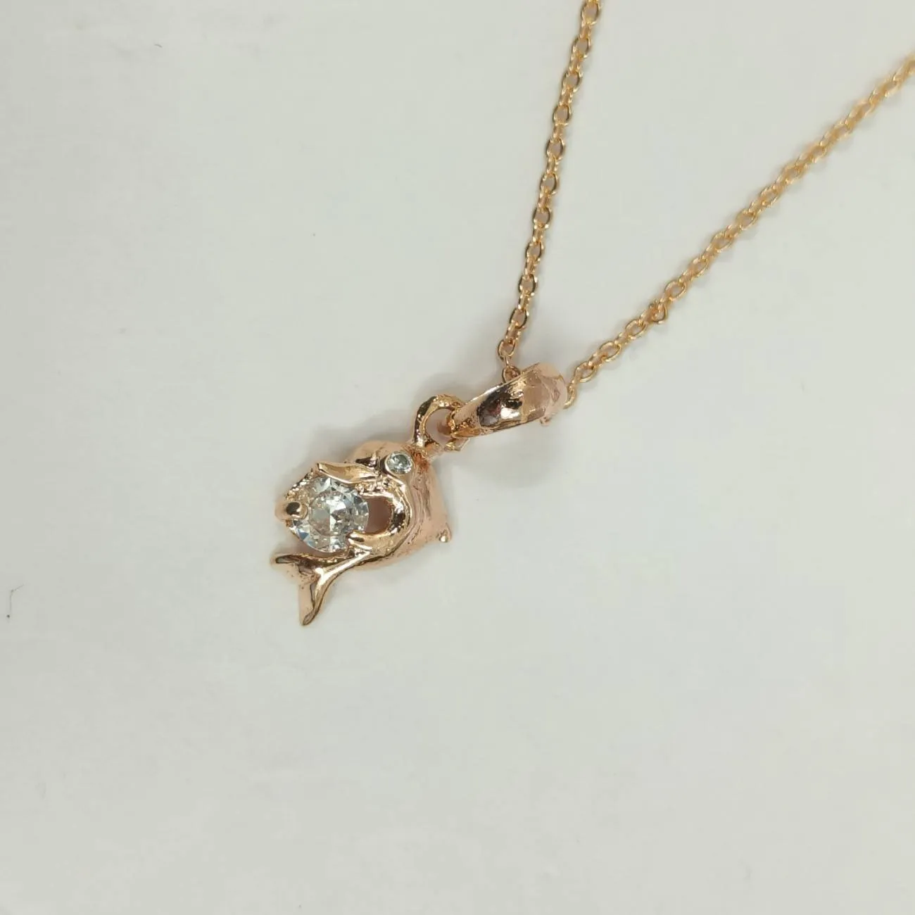Nimoraa Rose Embrace Crystal Pendant