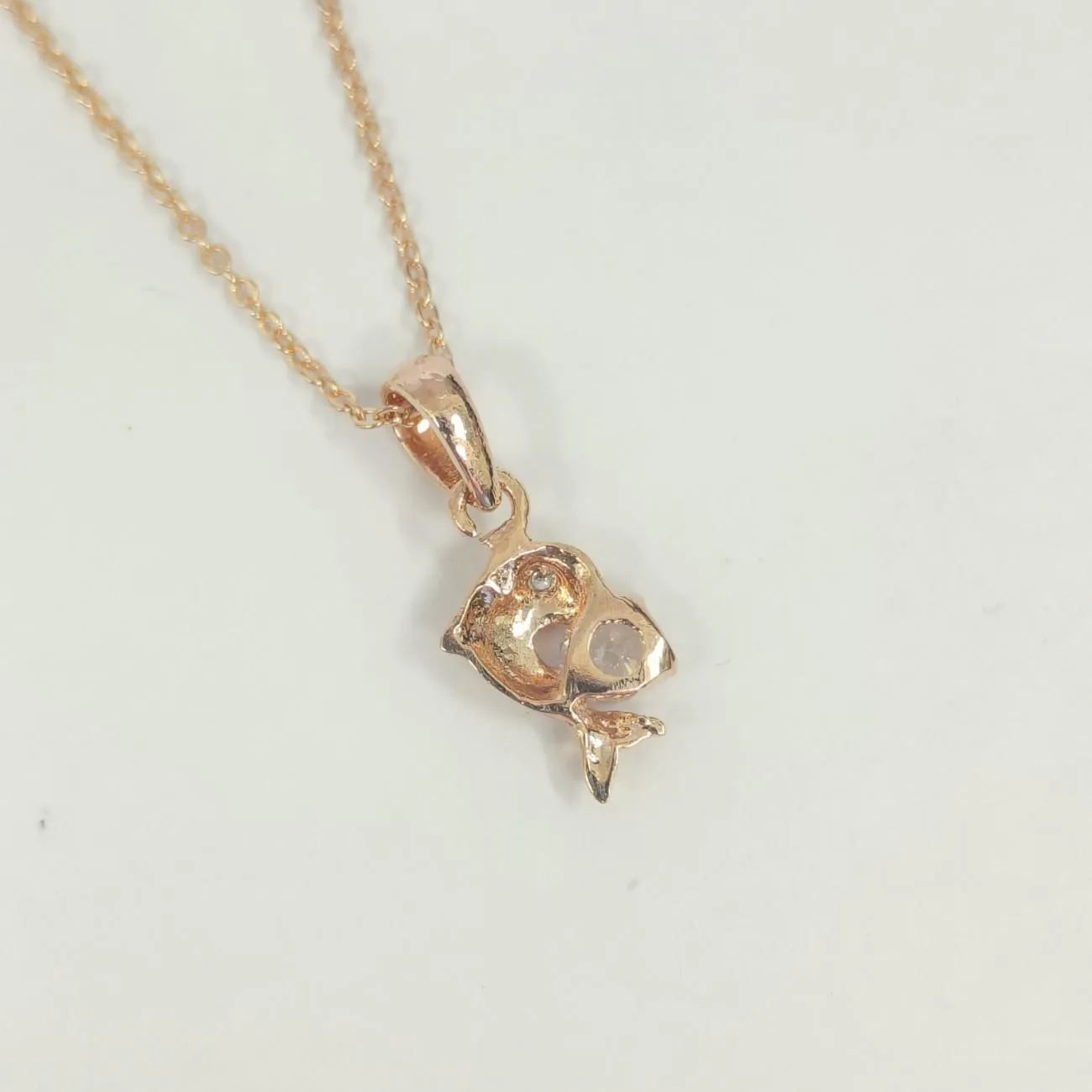 Nimoraa Rose Embrace Crystal Pendant