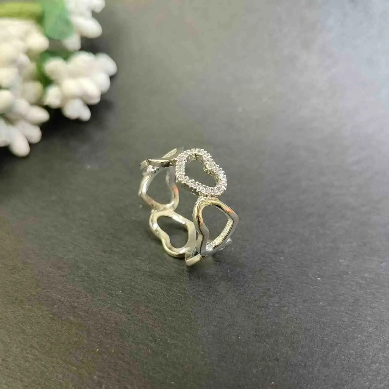 Amora Heart Symphony Silver Band Ring