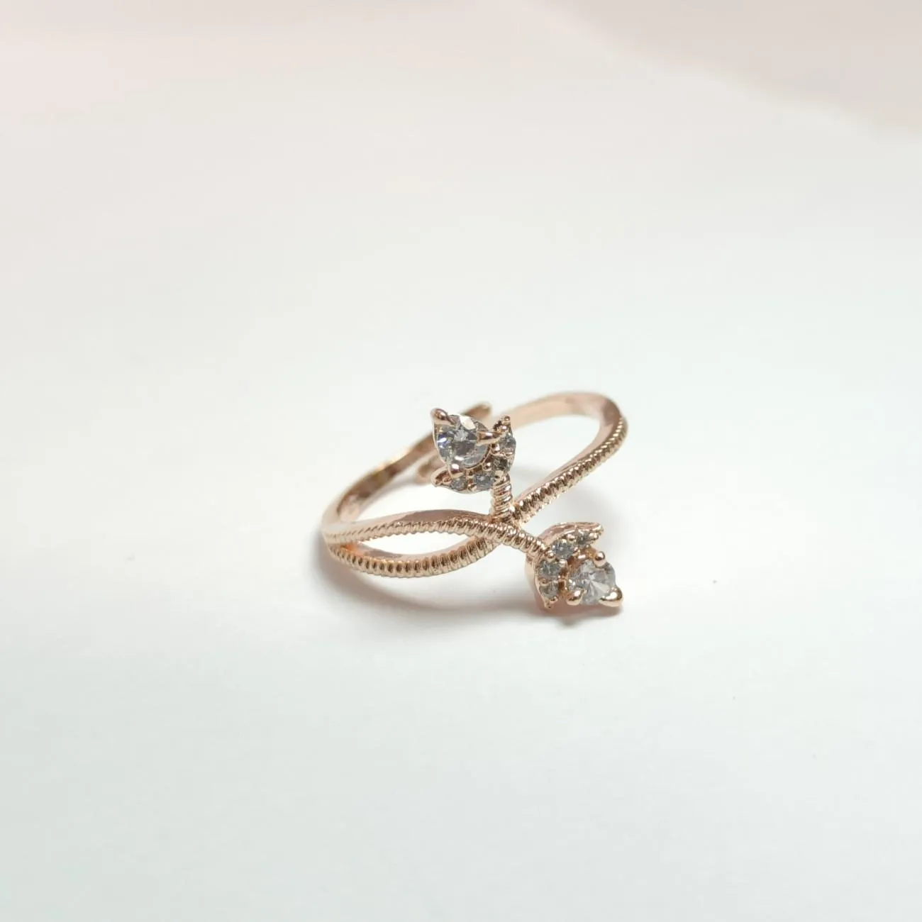 Seraphina Leaf Twist Ring – Rose Gold Plated