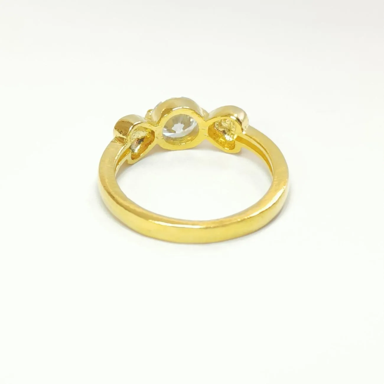 Aurelia Bow Solitaire Ring