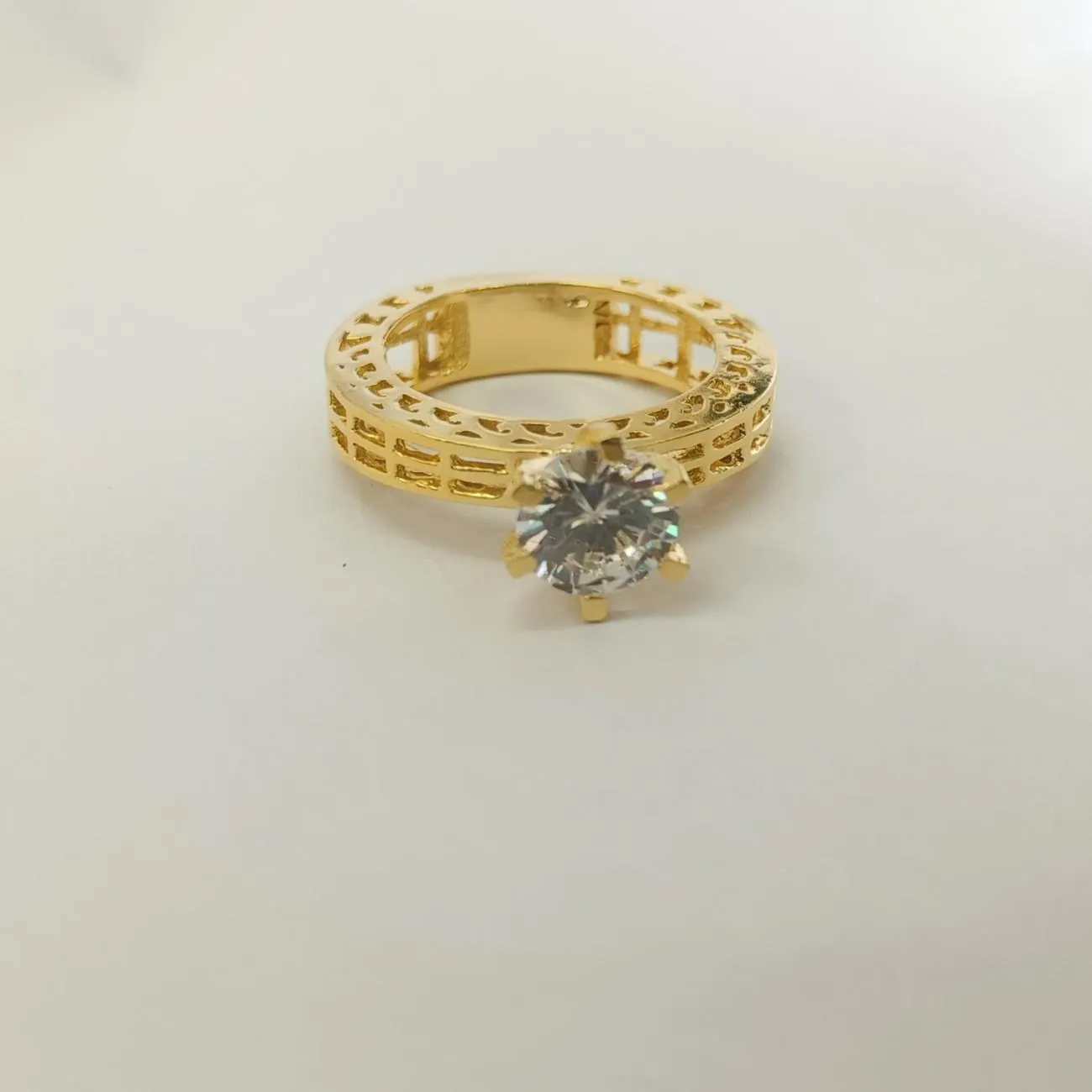 The Gold Structured Grace Solitaire