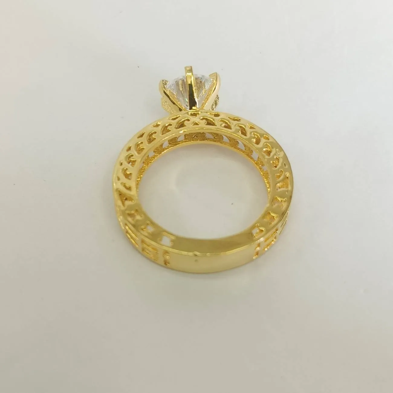 The Gold Structured Grace Solitaire