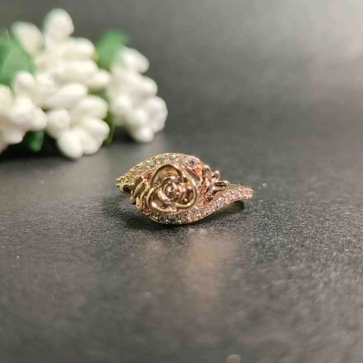 Rosé Enchanted Rose Ring