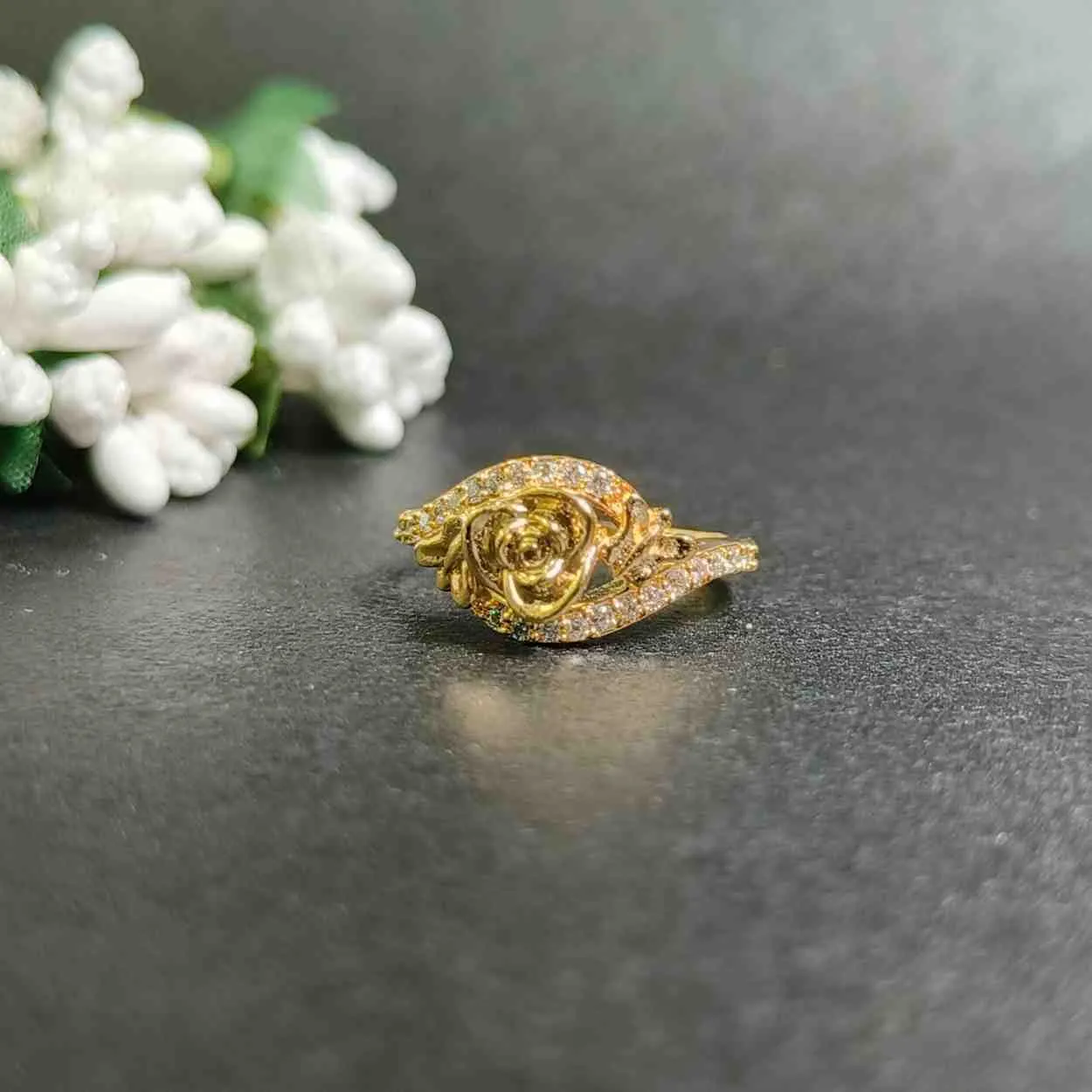 Rosé Enchanted Gold Ring
