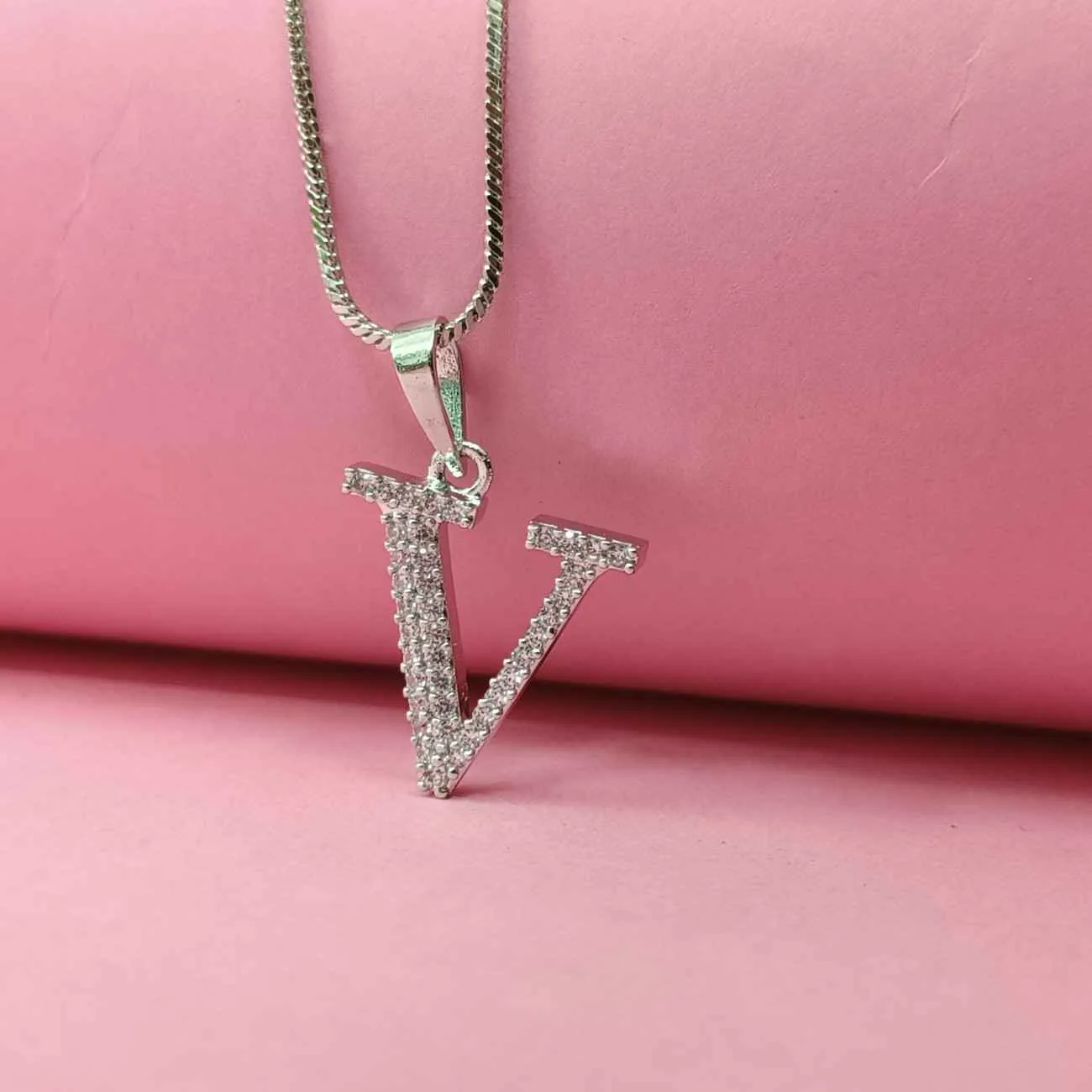 Nimoraa Silver Small Initial "V" Pendant