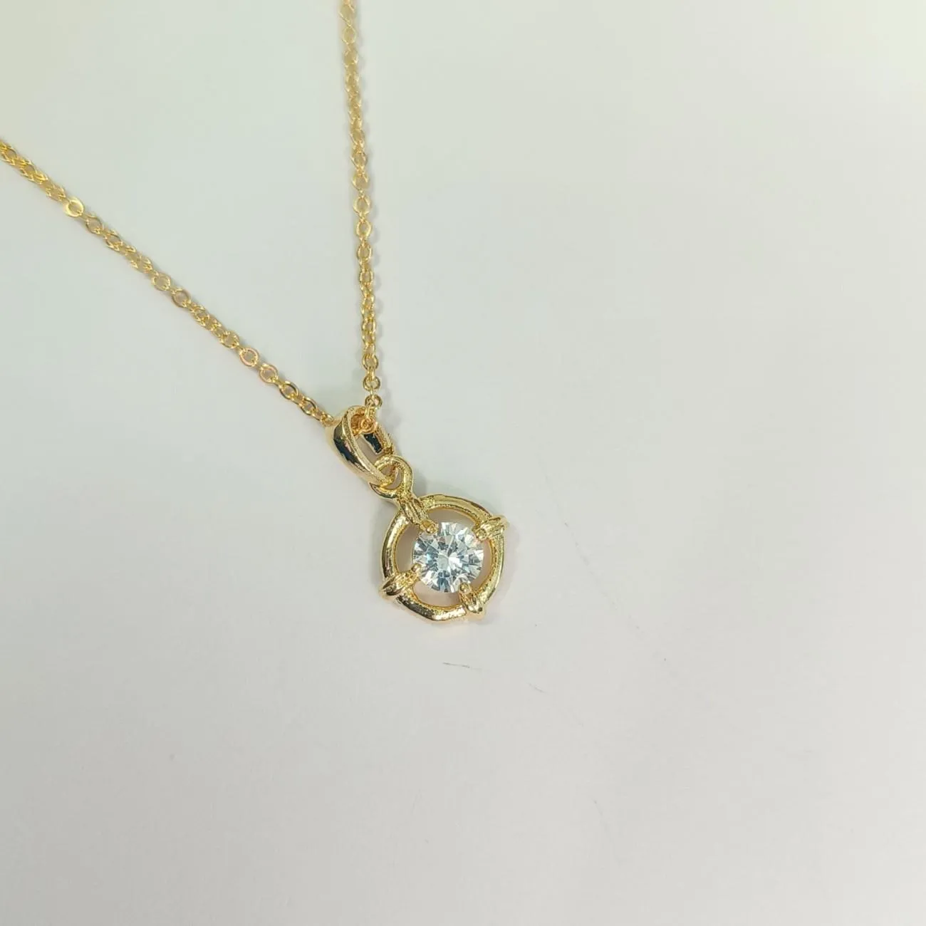 Nova Circle Glow Chain