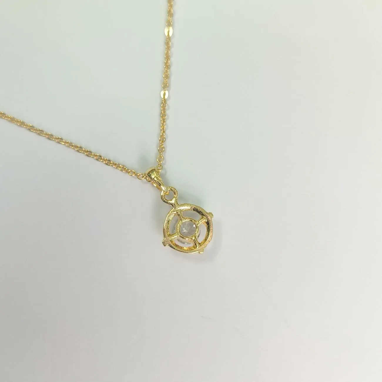 Nova Circle Glow Chain