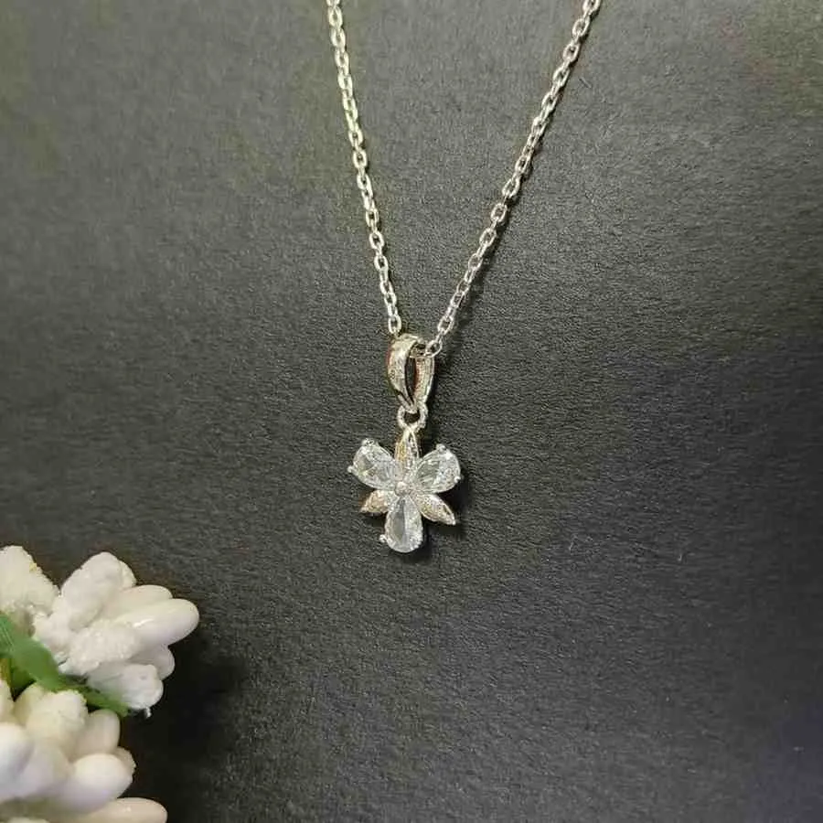 Petal Crest Silver Plated Pendant Chain