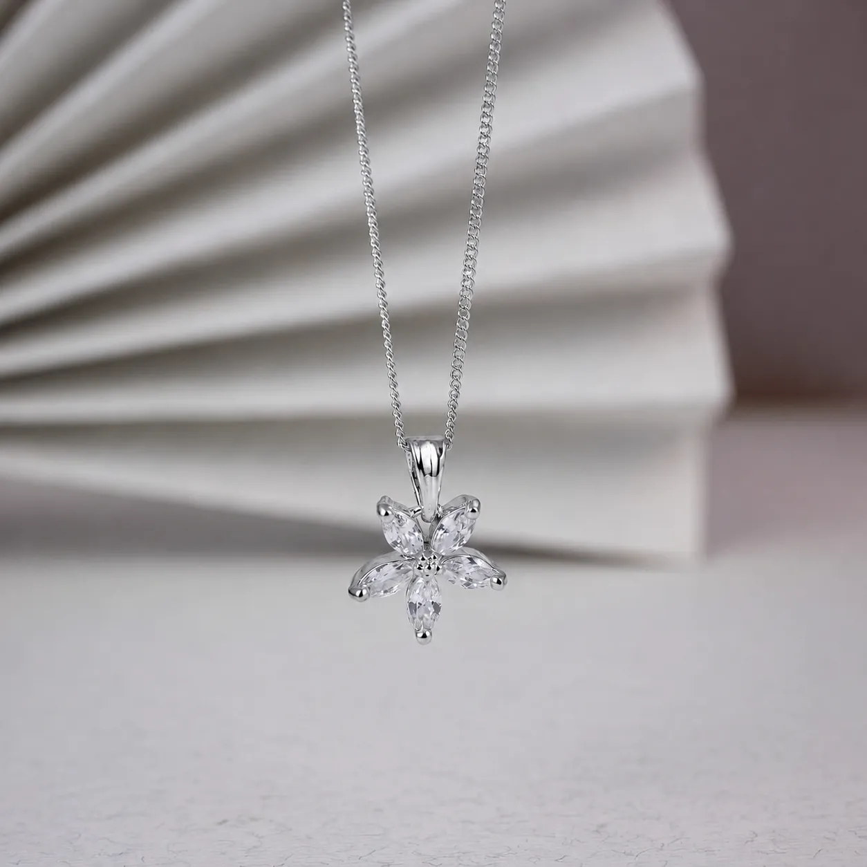 Silver Petal Spark Chain
