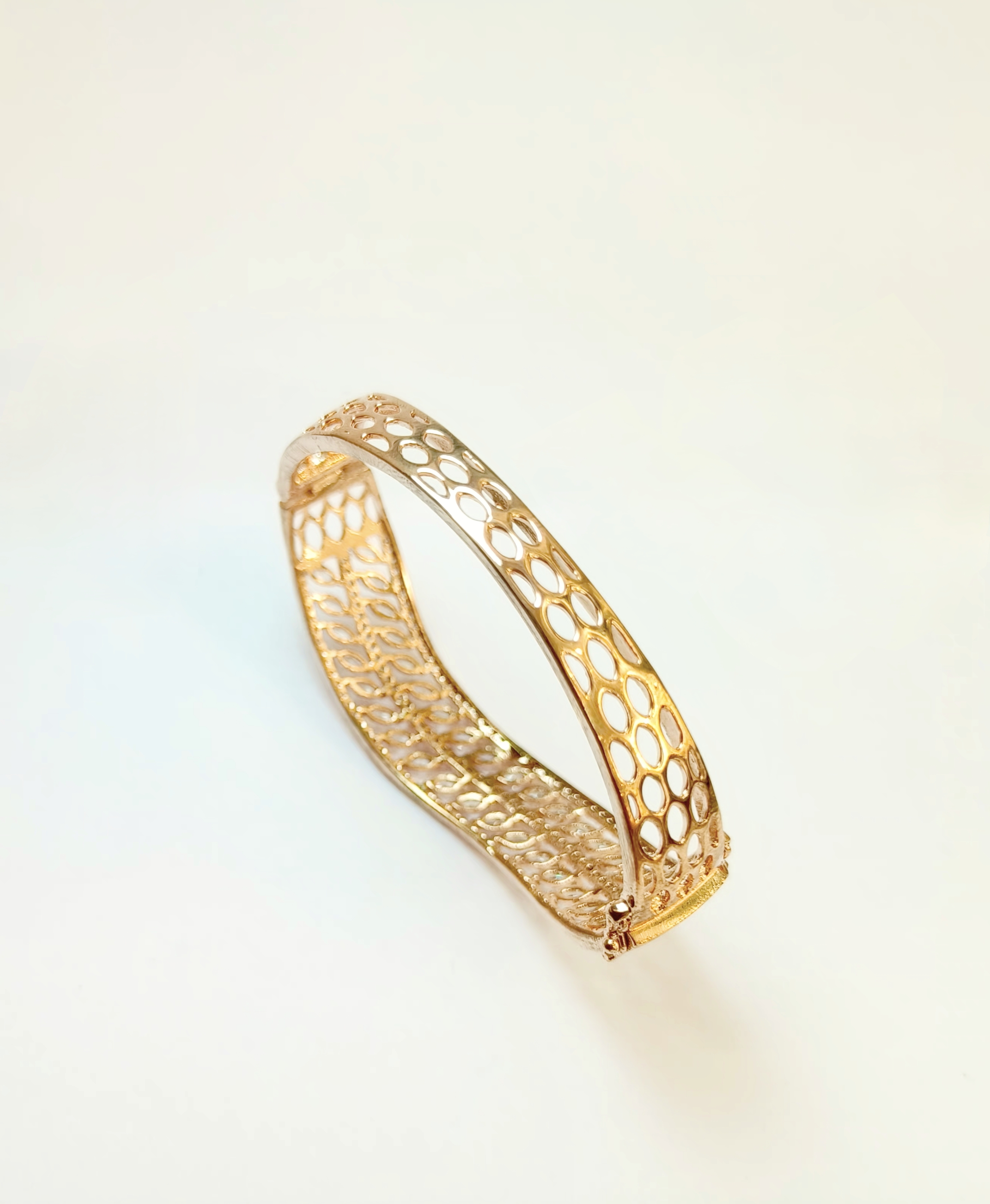 The Shimmer Vine Rosegold Bracelet