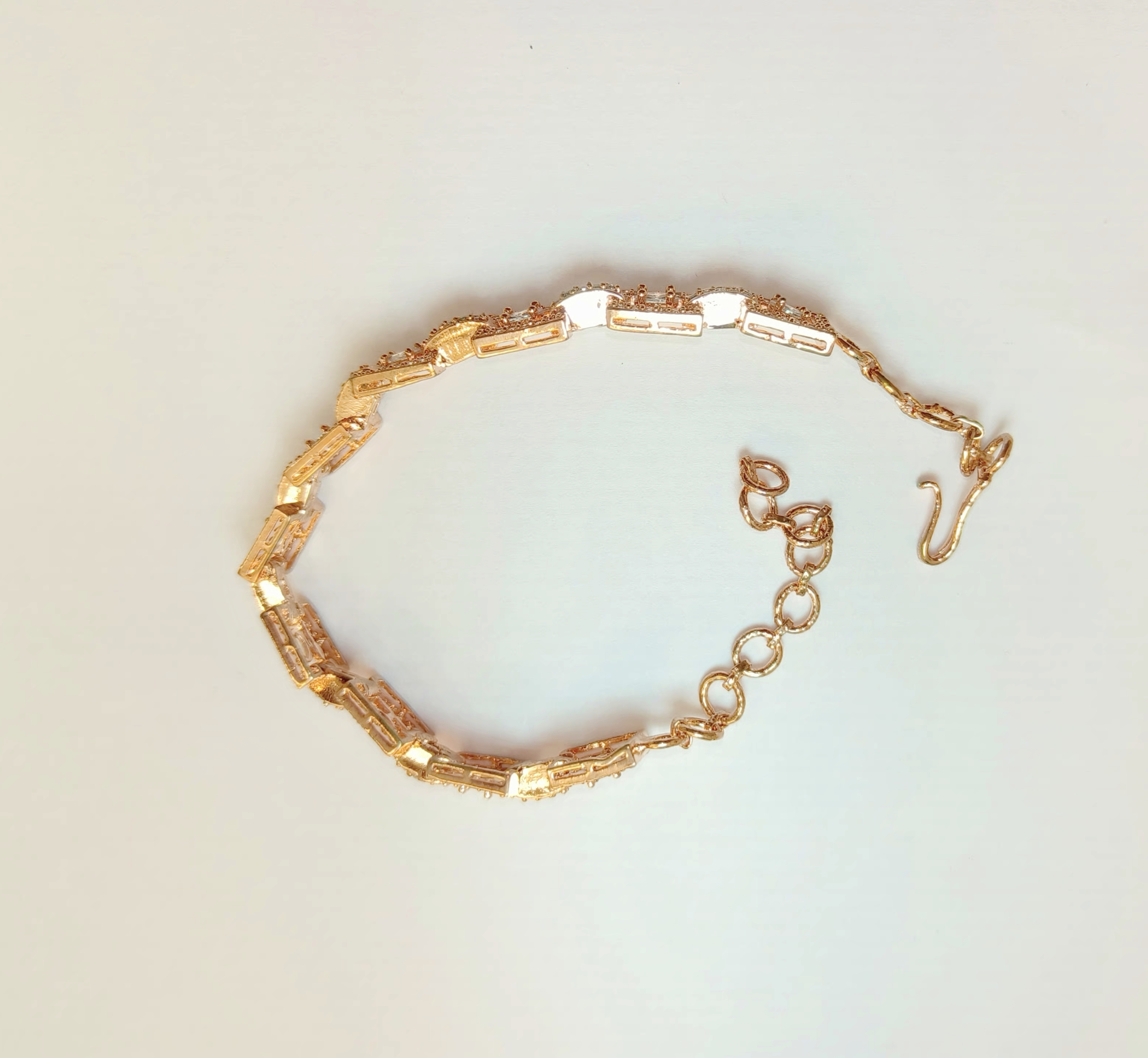 The Linked Classy Bracelet