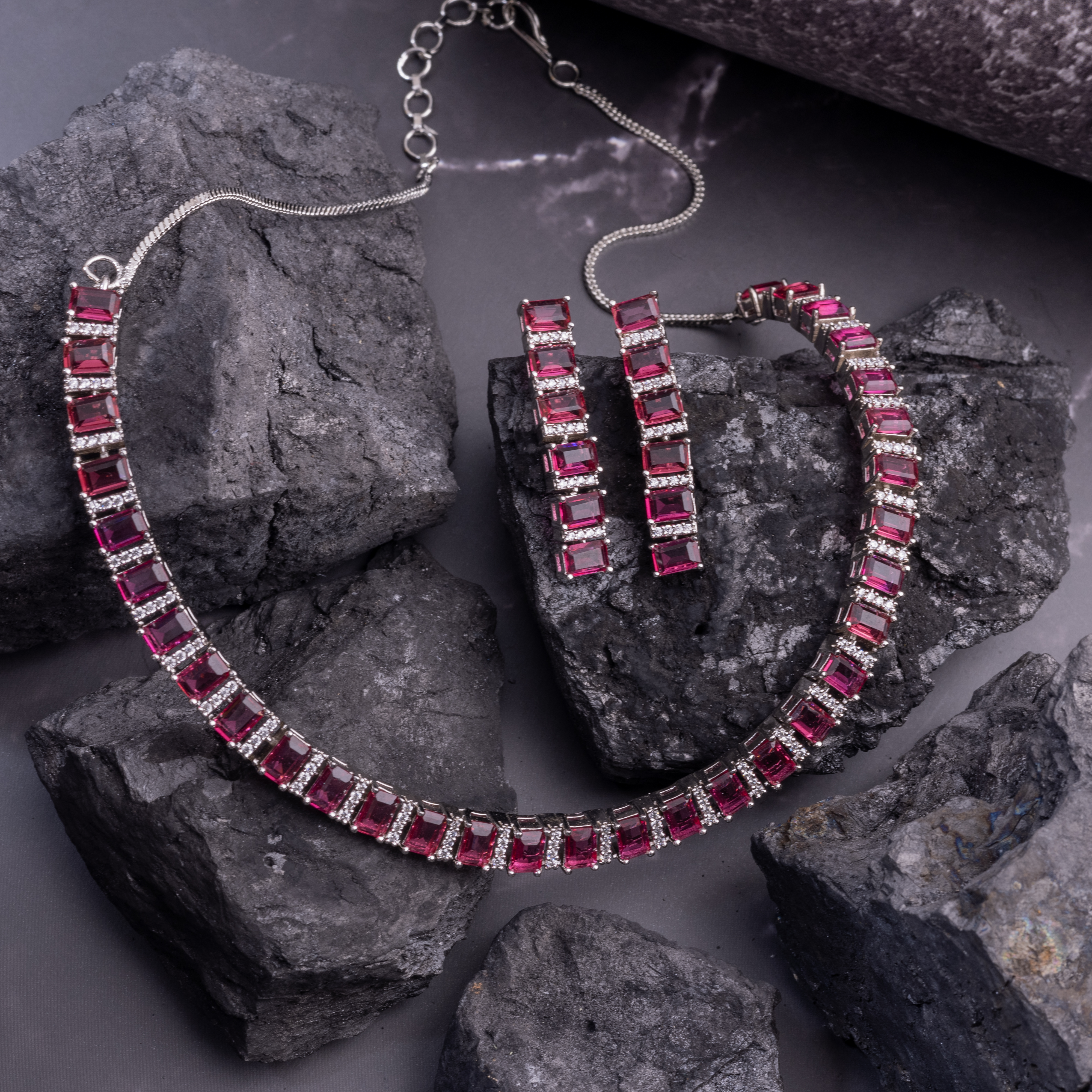 The Ruby Single Line Chain Set