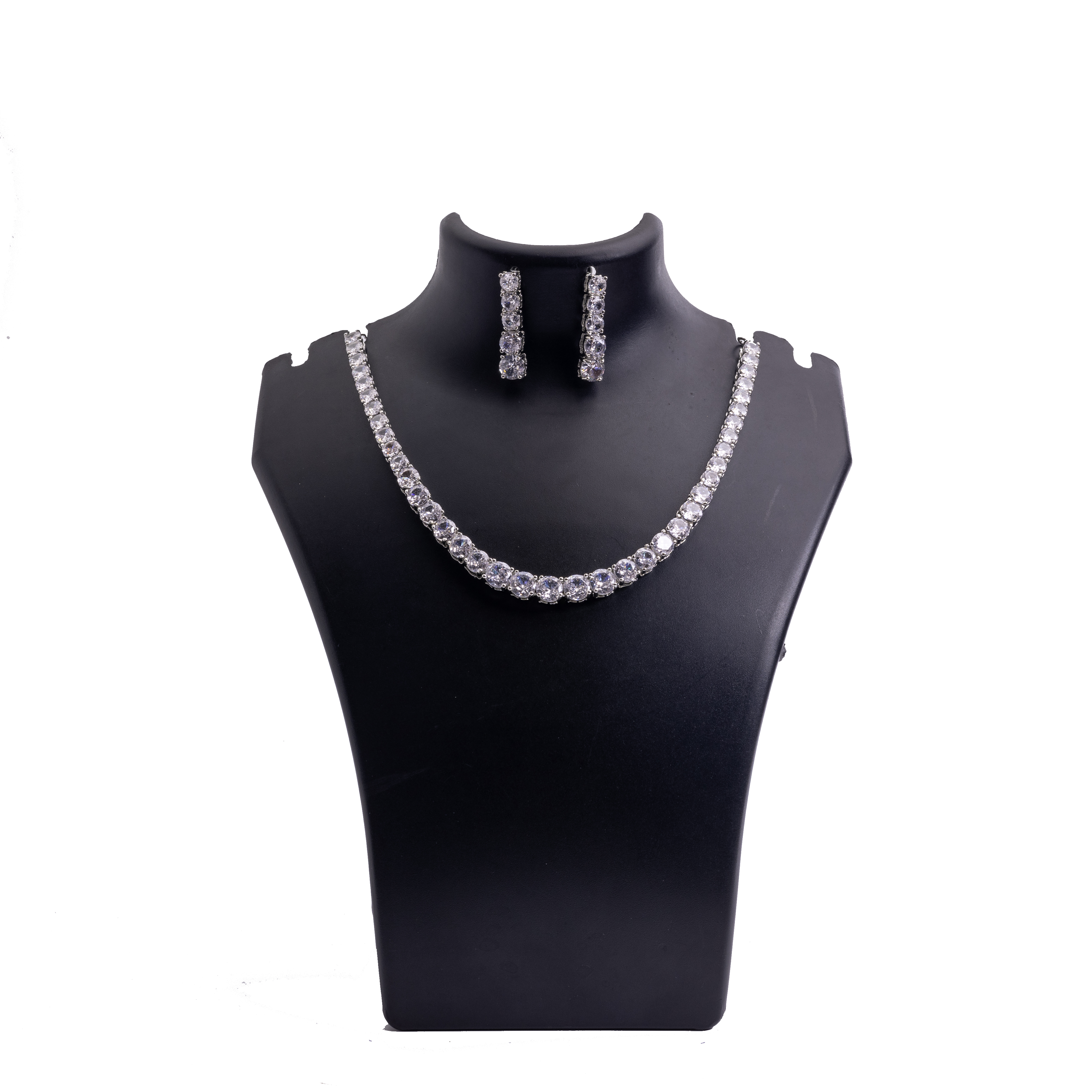 The Classic White Single line Necklace