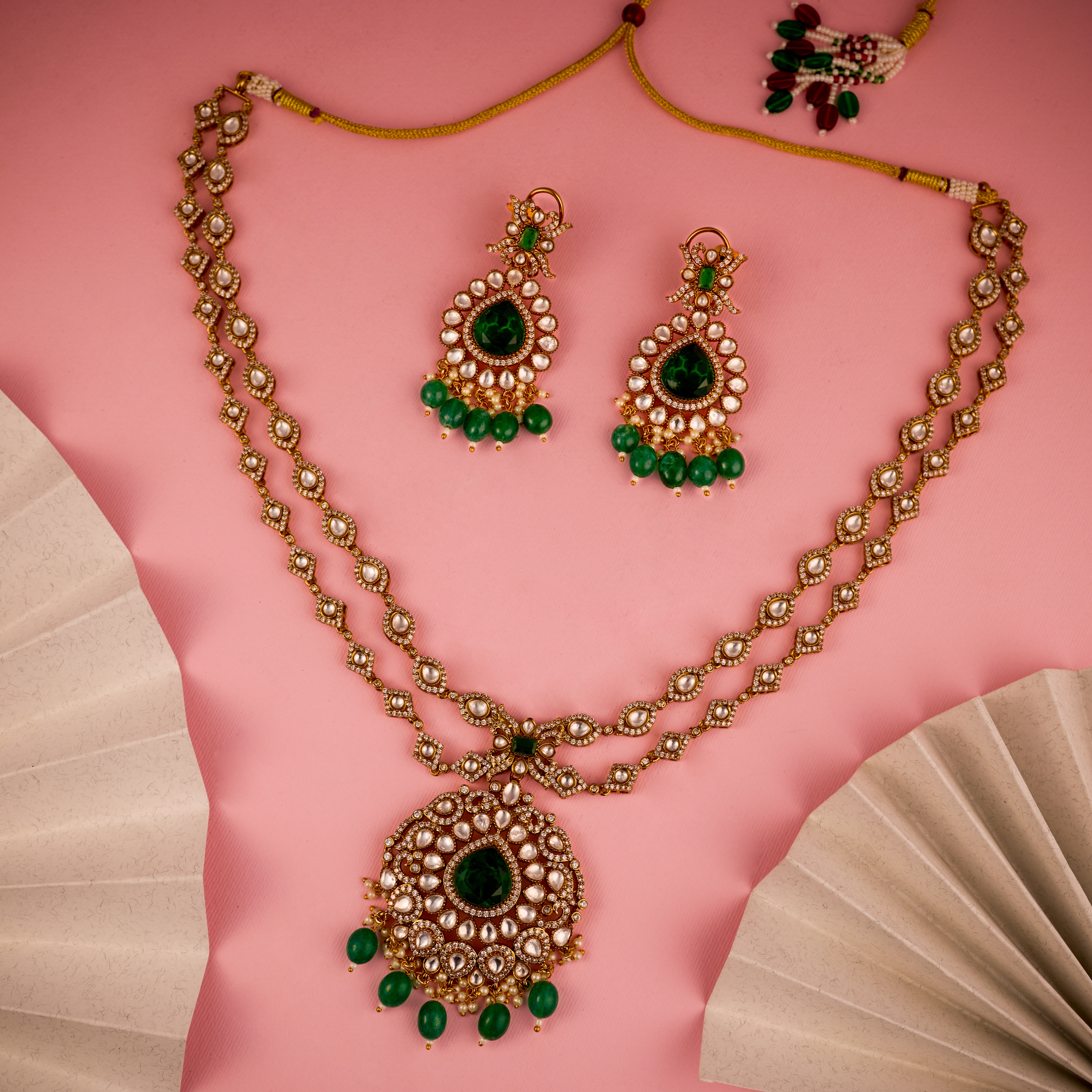 The Emerald Radiance Wedding Set