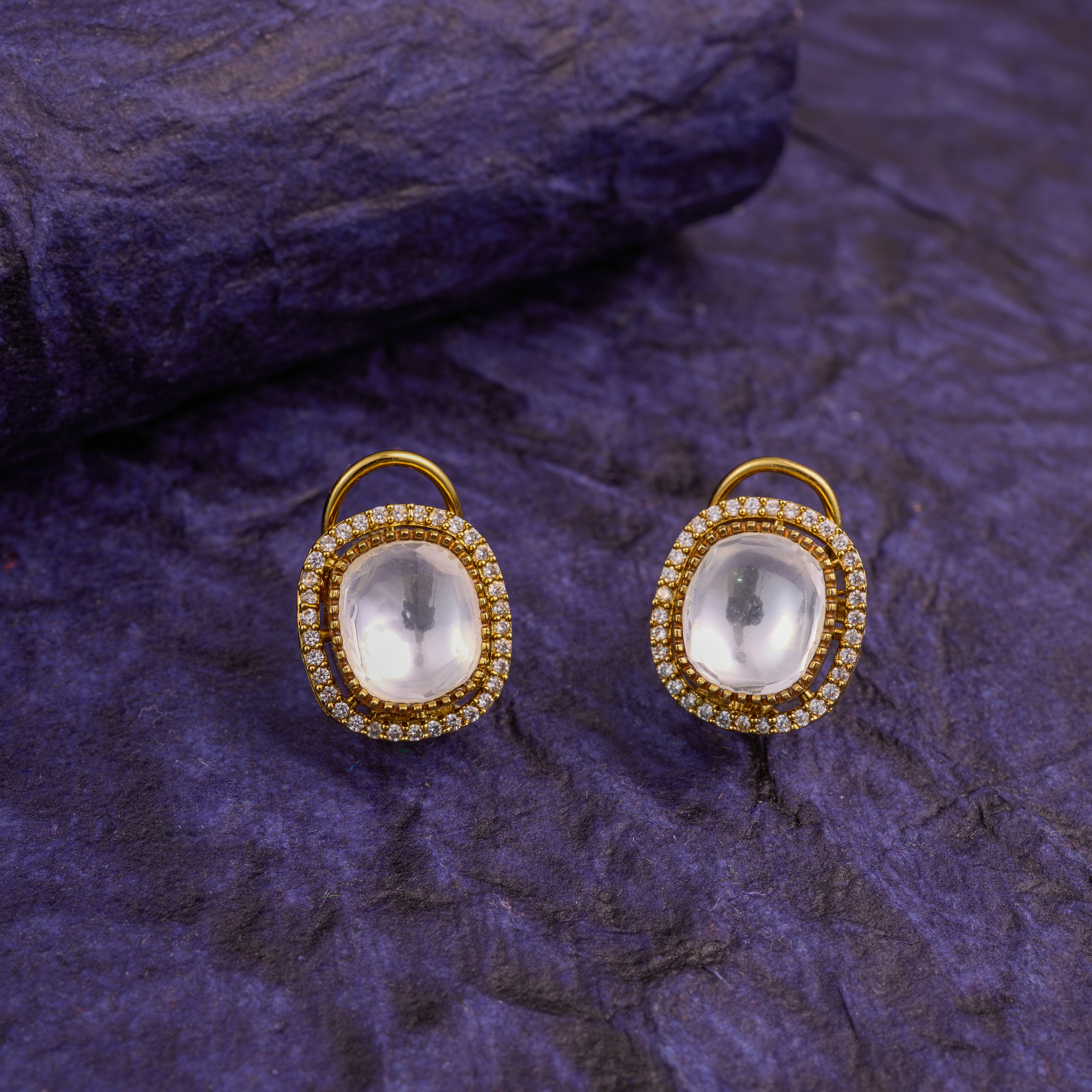 Golden Royal Glow Kundan Studs