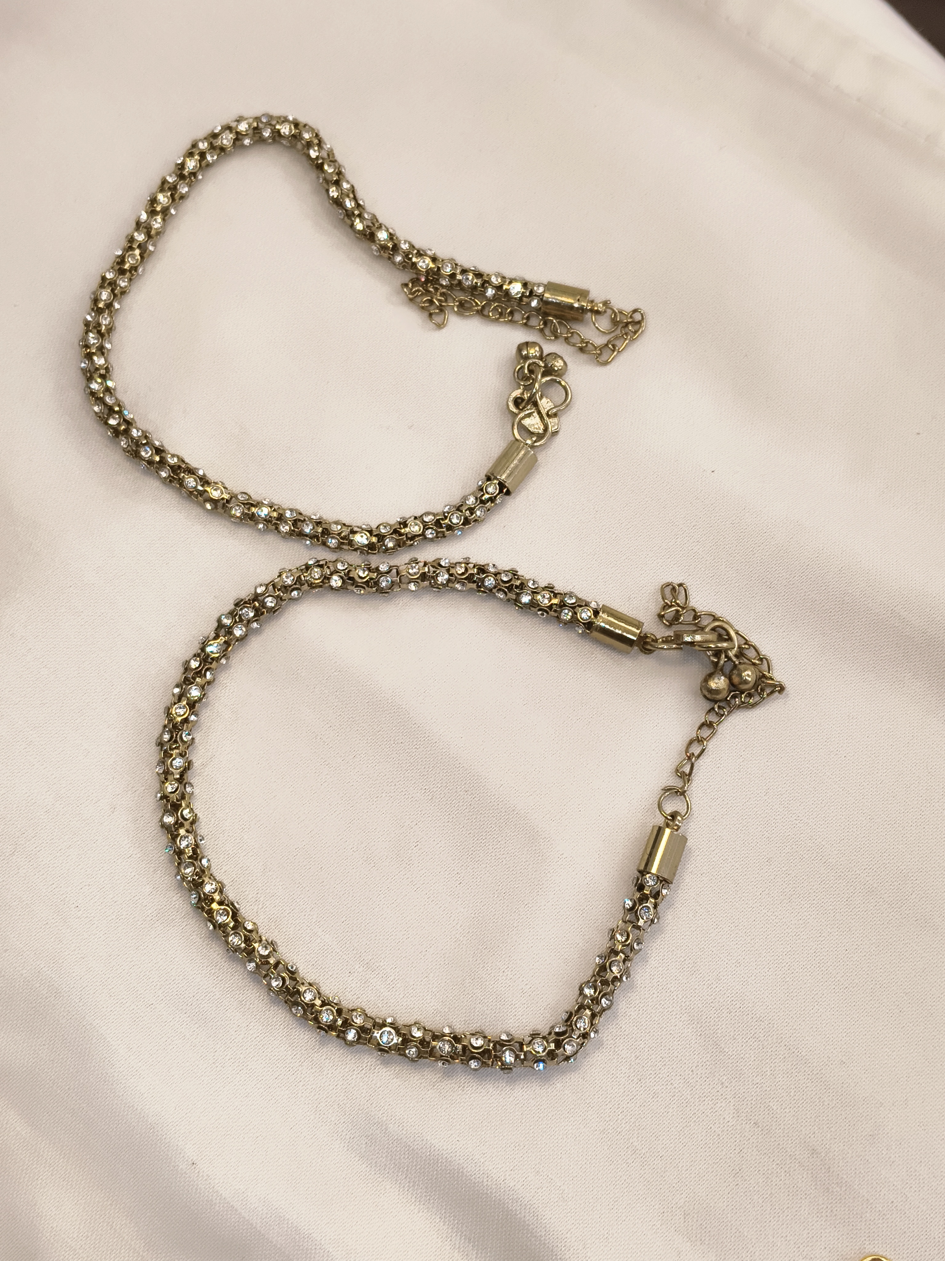 Nimoraa AuraSpark Antique Gold-Plated CZ Anklet for Women