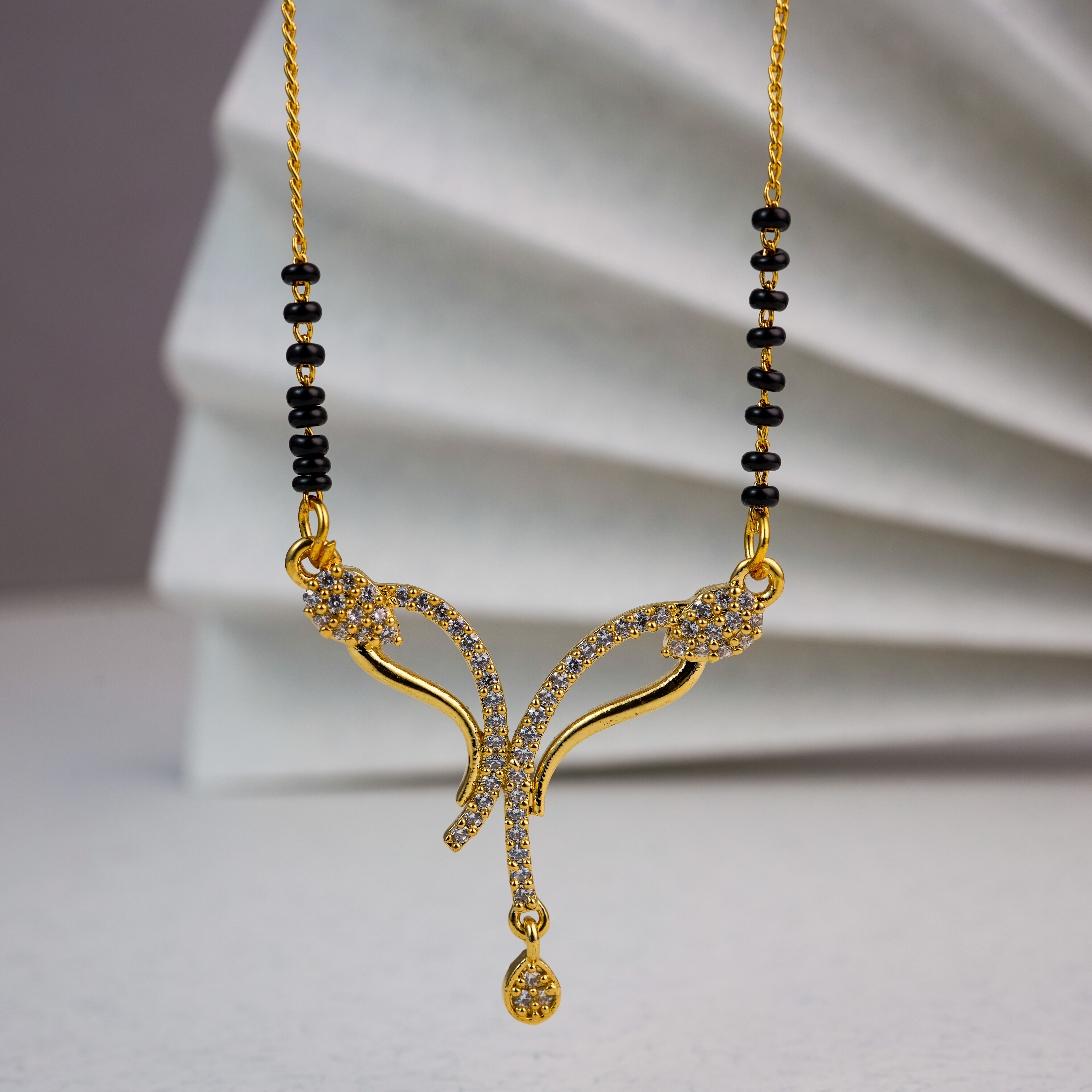 Swarna Flow Mangalsutra