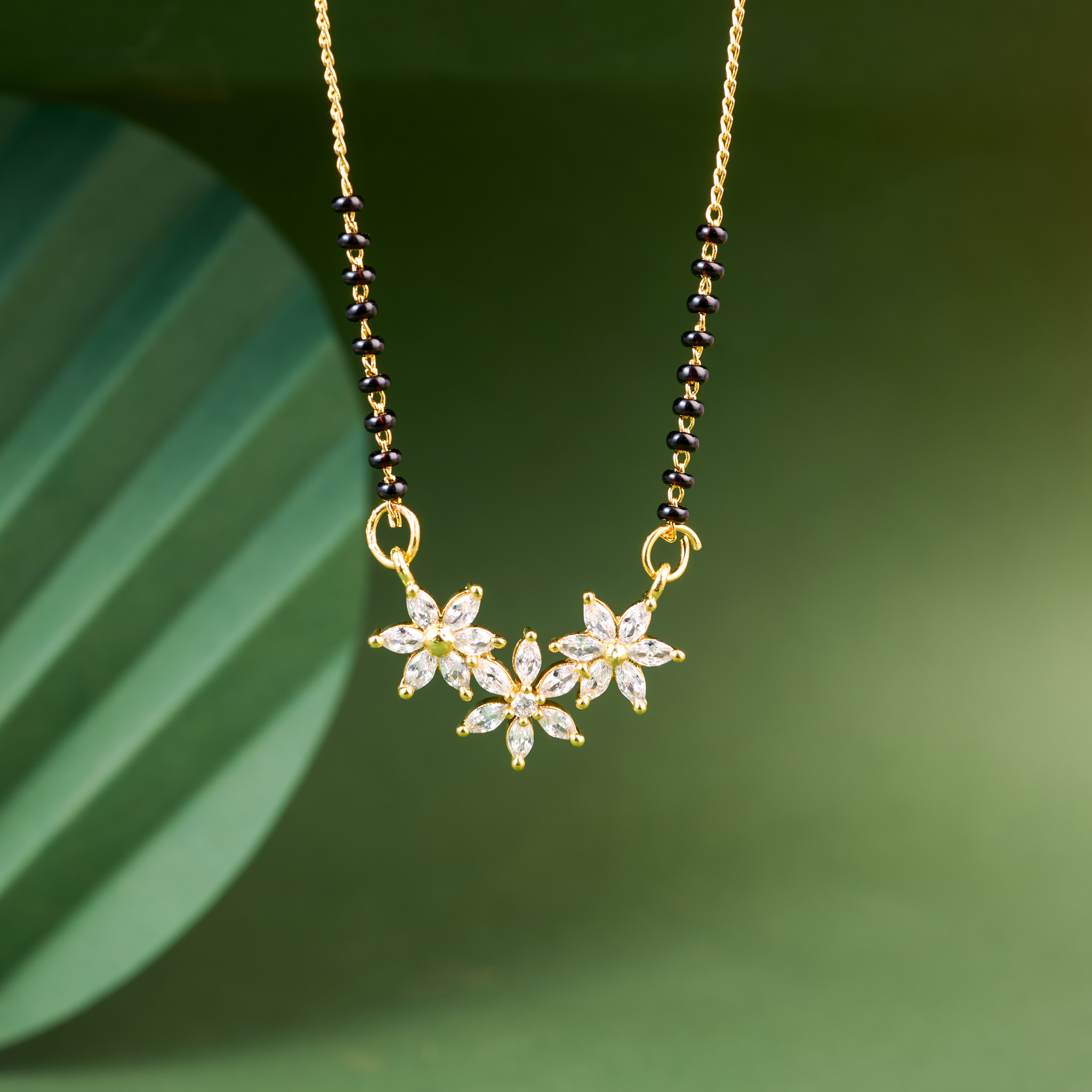 Nimoraa Triple Star Firecracker Mangalsutra