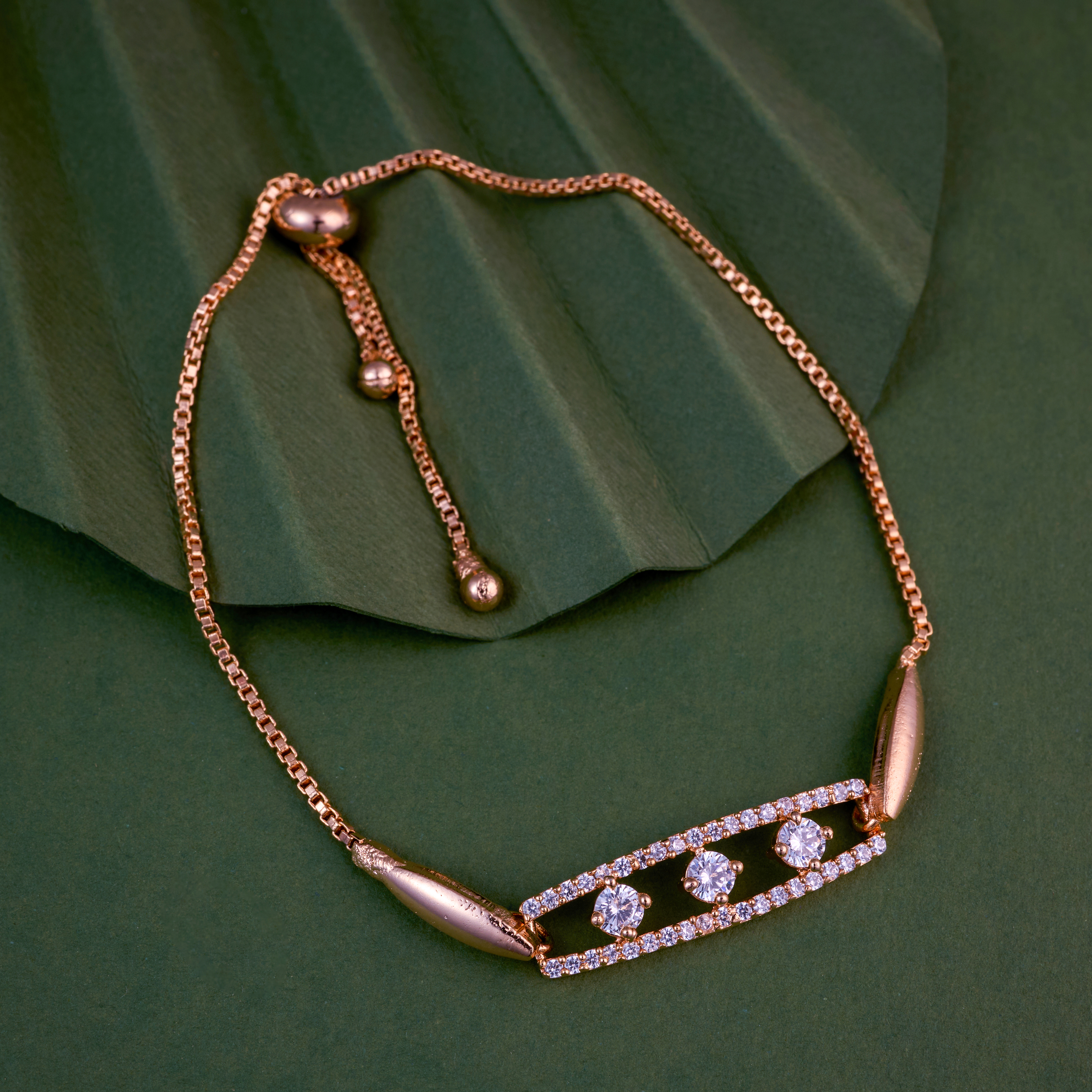 Nimoraa Linear Elegance Slider Bracelet