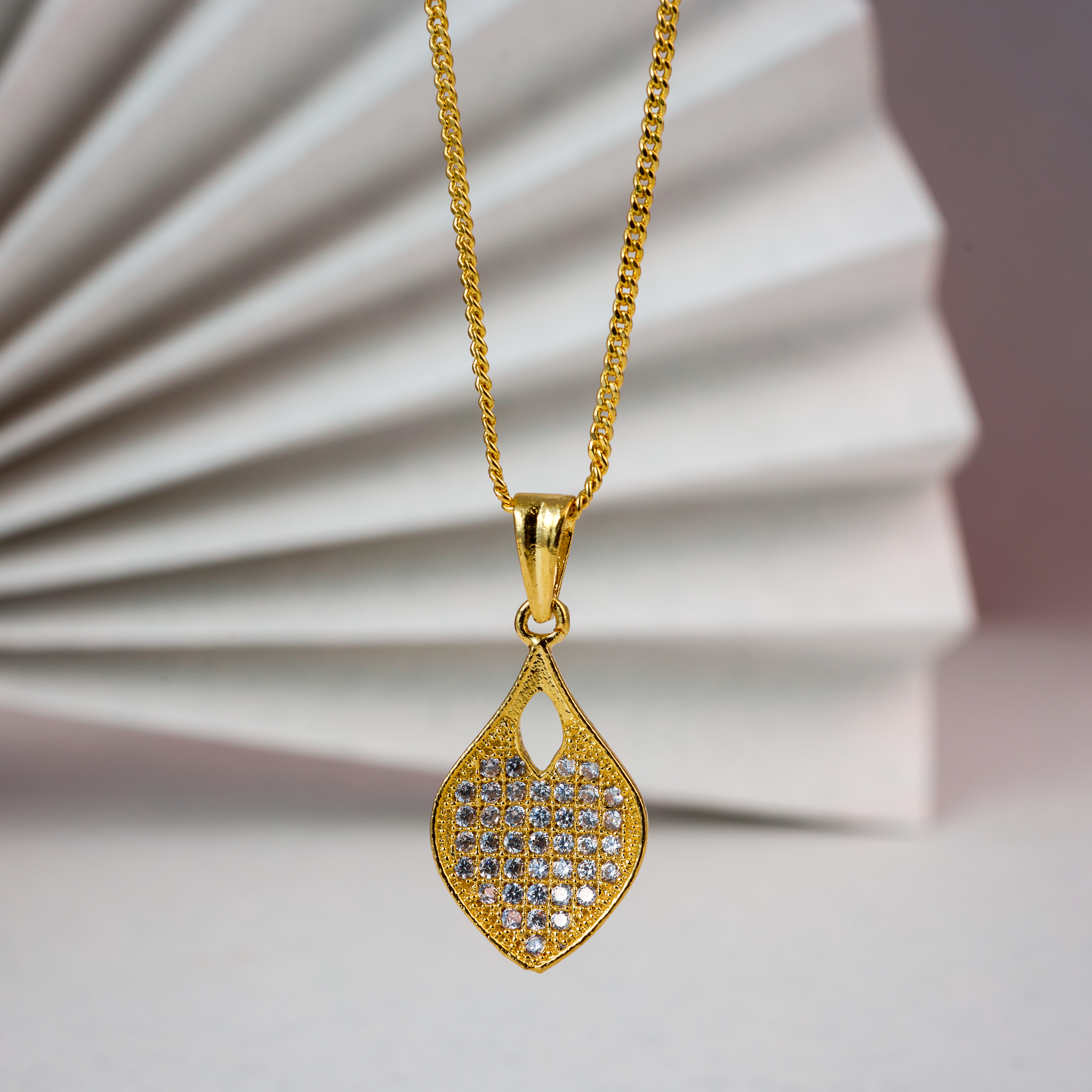 The Golden Leaf Chain