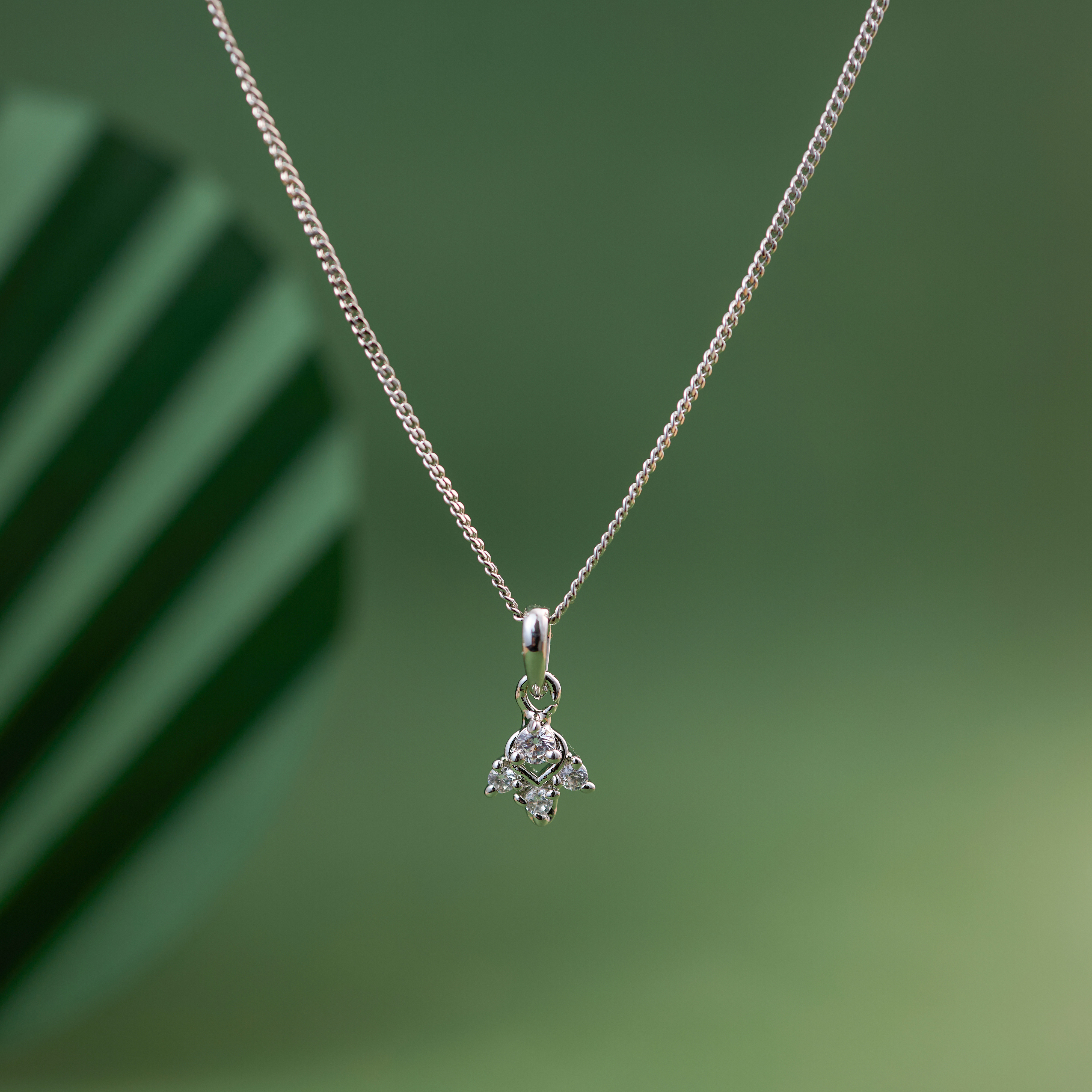 Eirene Crystal Seed Necklace