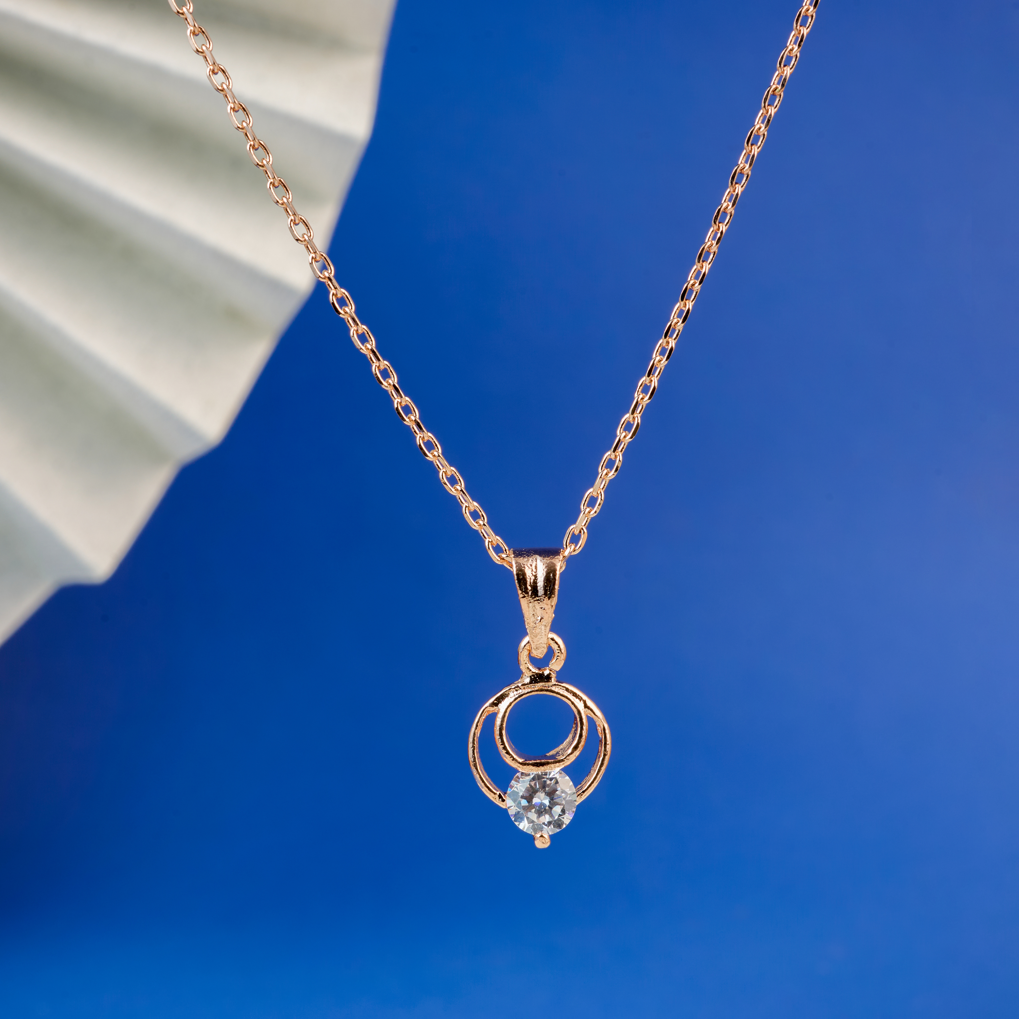 Rosegold Luna Loop Solitaire Chain