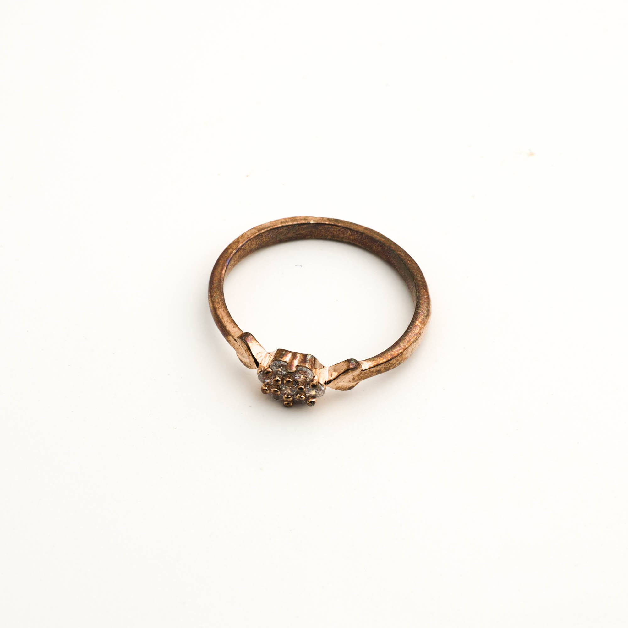 The Rosegold Petite Bloom Heart Ring