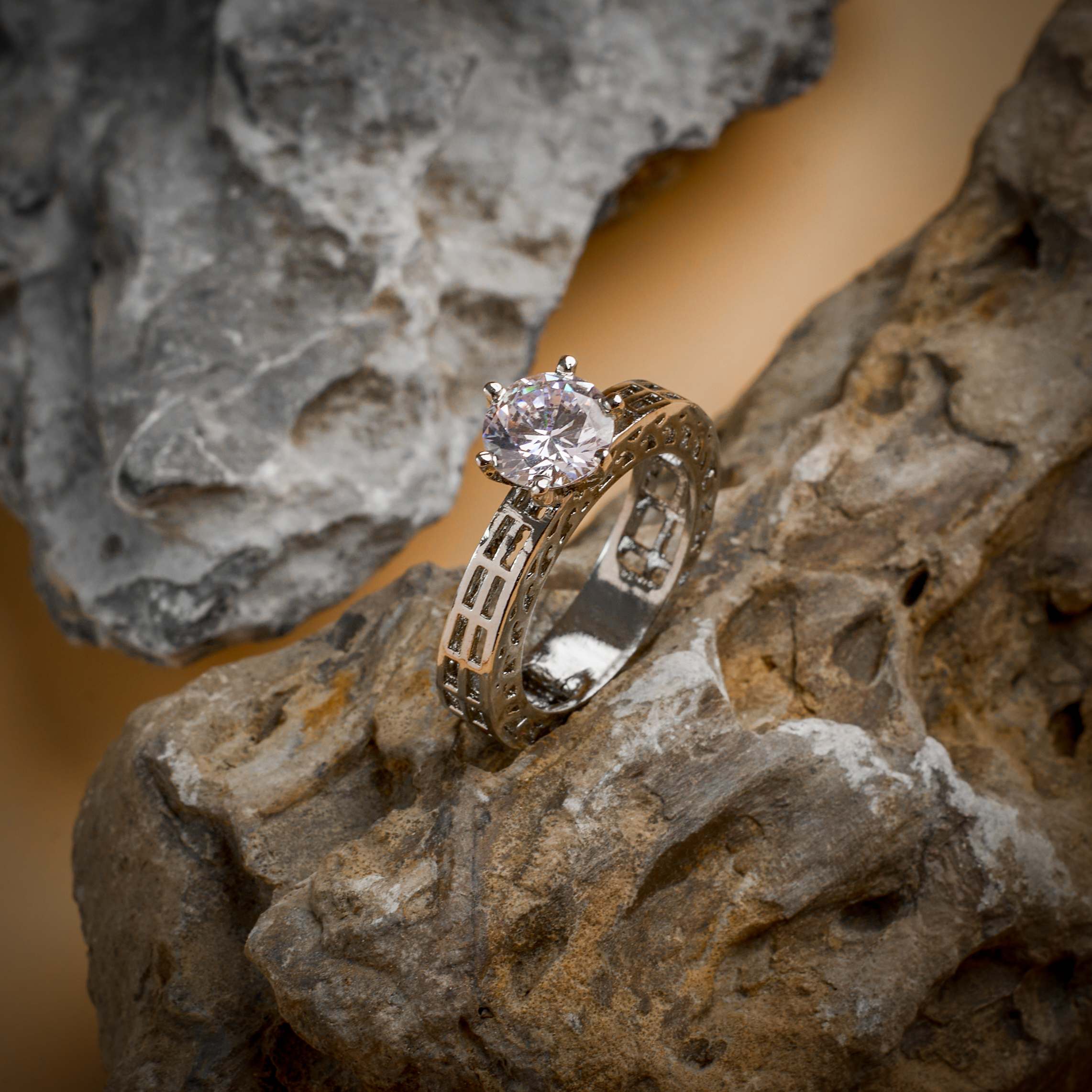 The Silver Structured Grace Solitaire