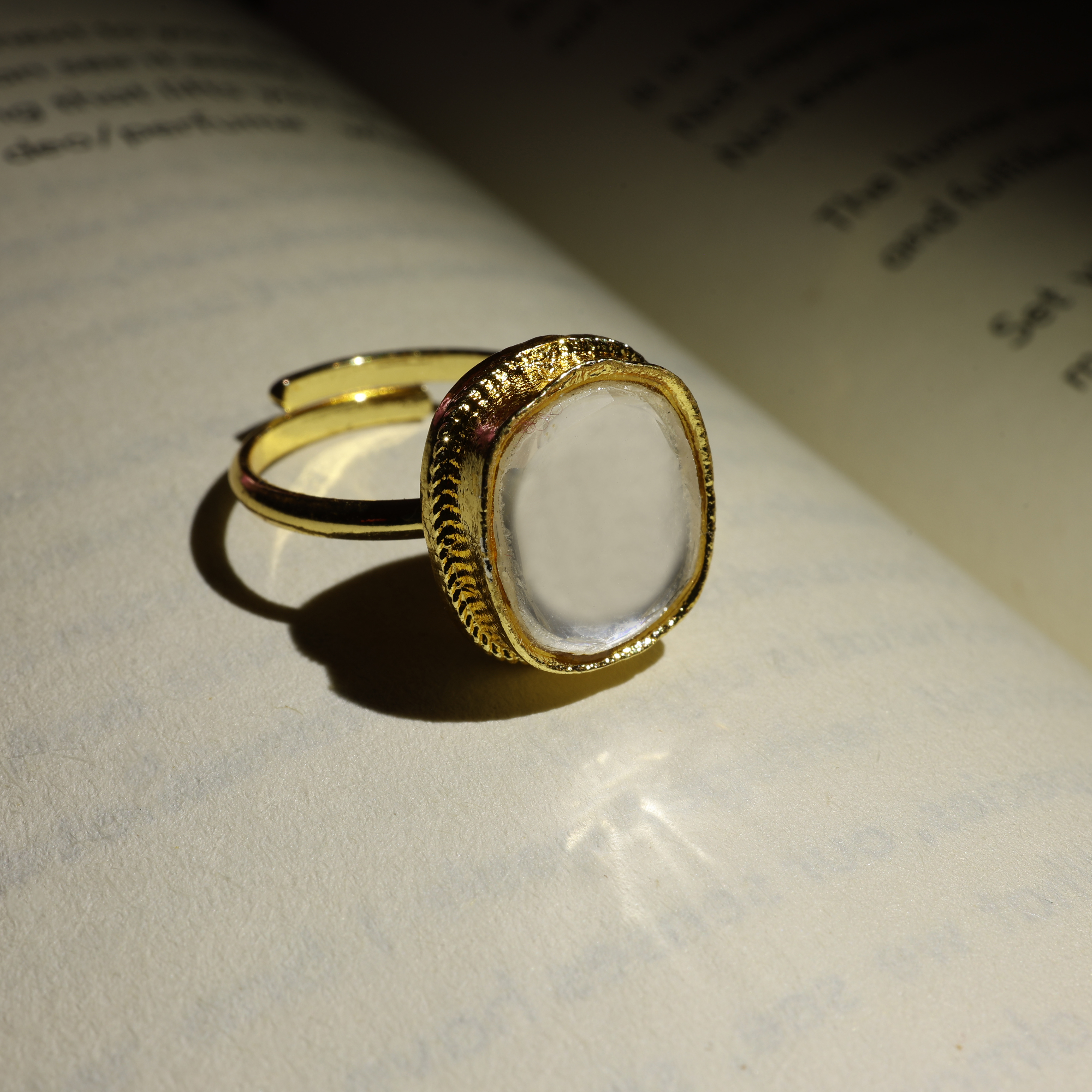 Nimoraa Royal Kundan Lumière Ring