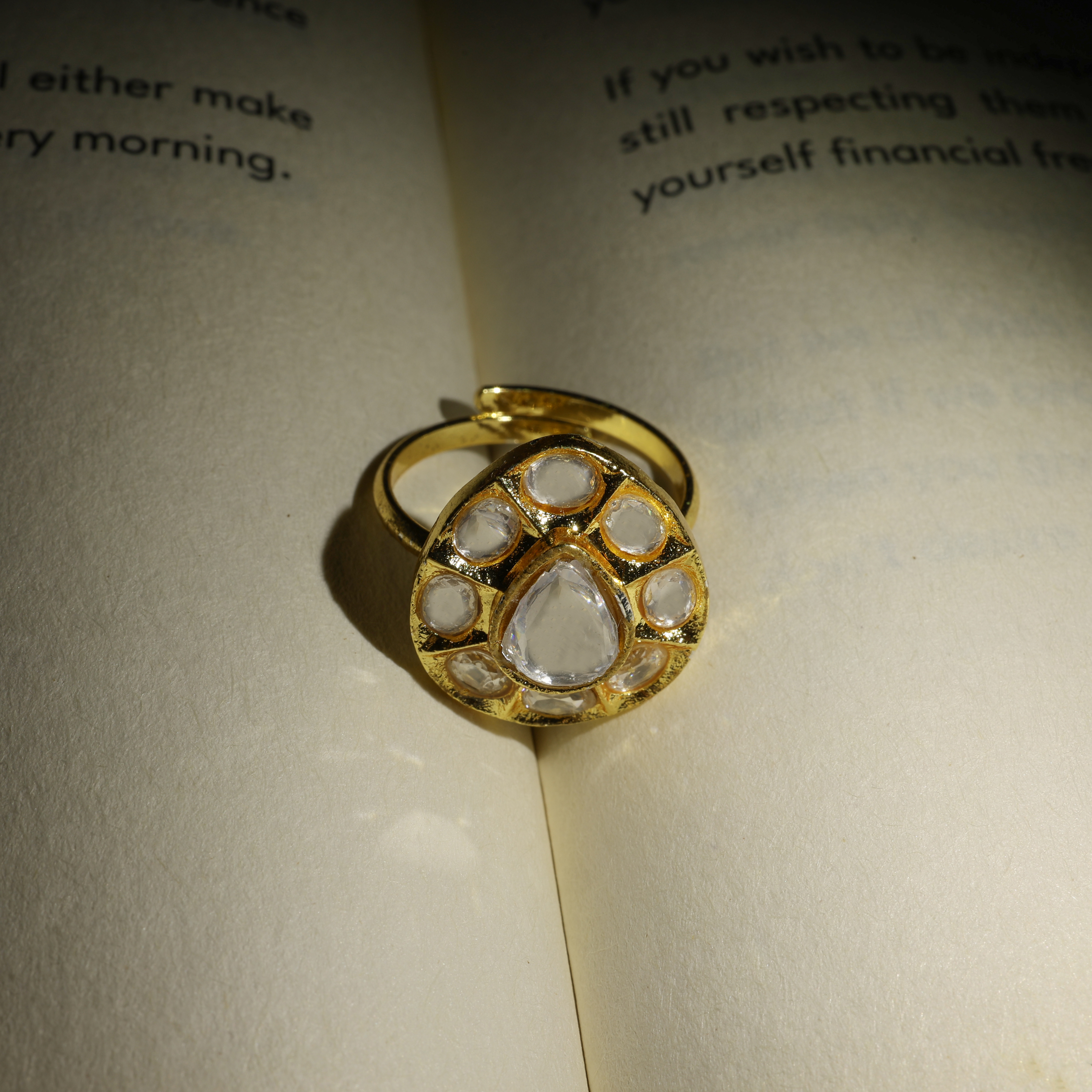 Nimoraa Royal Darbaar Kundan Ring