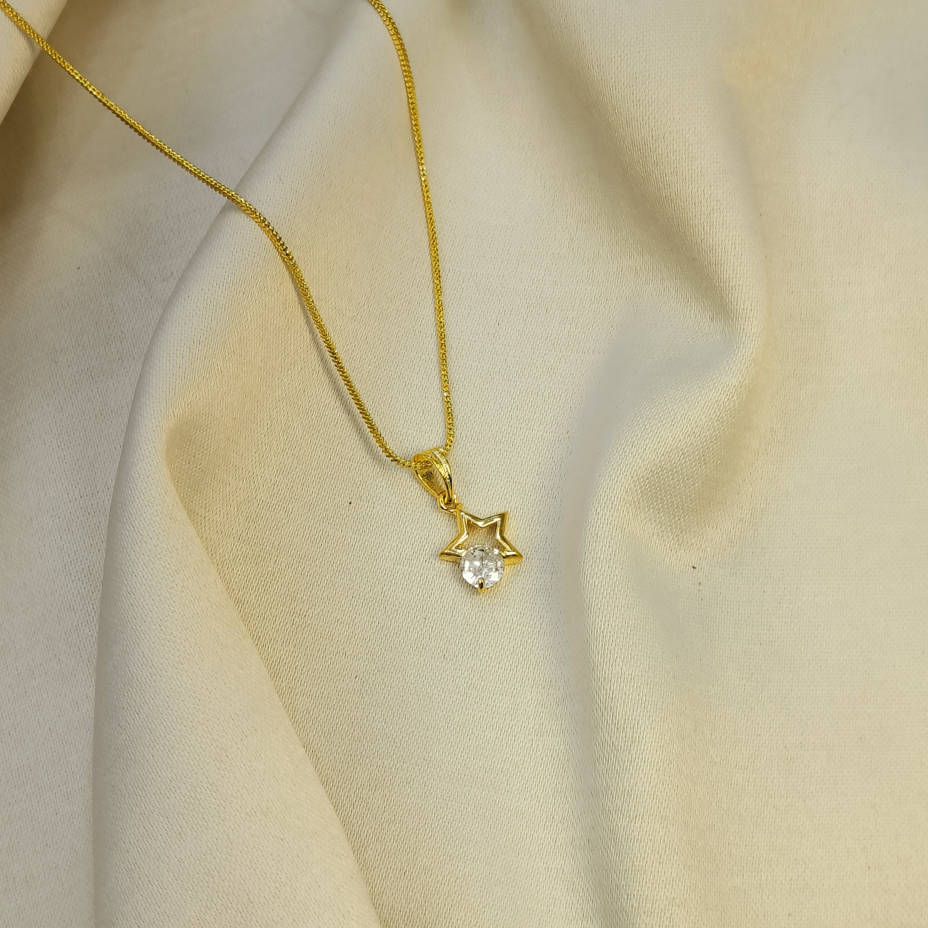 Tara Glow Gold Plated Star Pendant Chain